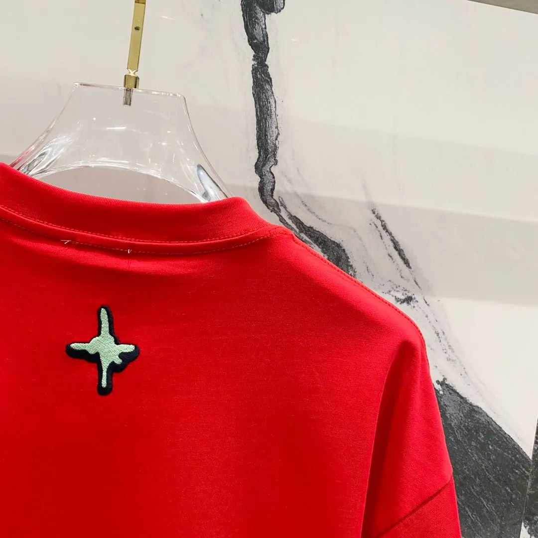 🅿️180 DIOR 260g round neck short-sleeved T-shirt, color block embroidery🪡letter LOGO design logo, official synchronization, high version, high quality, fashionable personality, versatile trend, pure original quality, original fabric, tag, collar label, washed wheat, complete three standards, color: black, white, red. Size: XS-L