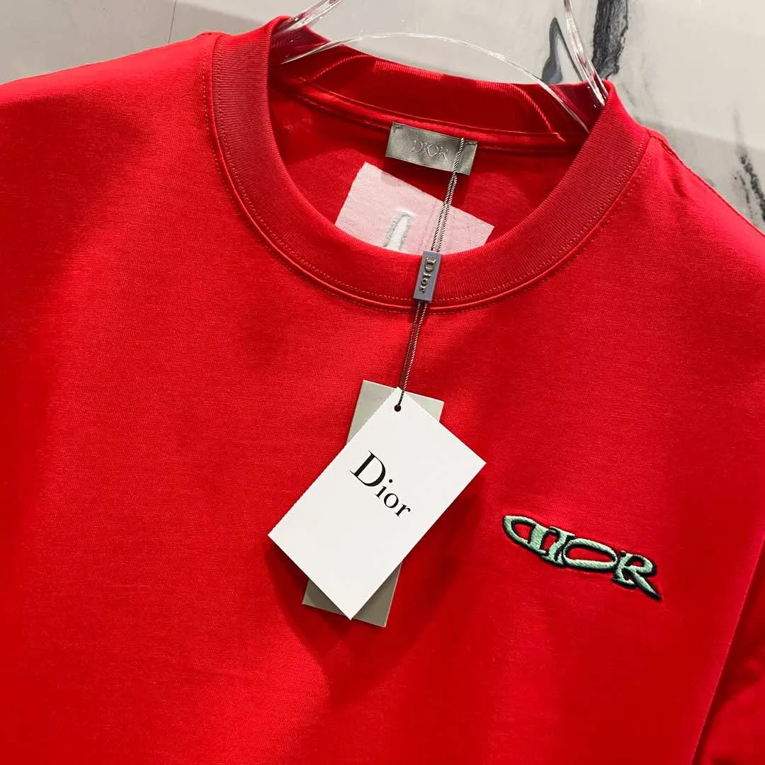🅿️180 DIOR 260g round neck short-sleeved T-shirt, color block embroidery🪡letter LOGO design logo, official synchronization, high version, high quality, fashionable personality, versatile trend, pure original quality, original fabric, tag, collar label, washed wheat, complete three standards, color: black, white, red. Size: XS-L