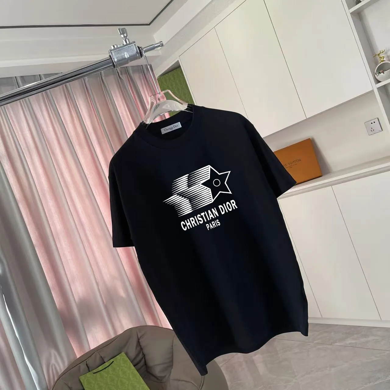 🅿️172 Dio Dior 2025 summer new style Personalized letter logo printing Short-sleeved T-shirt Customized fabric 300g Same style for men and women Color: Black White Pink Lake Green Size: S M L XL XXL Five codes​
