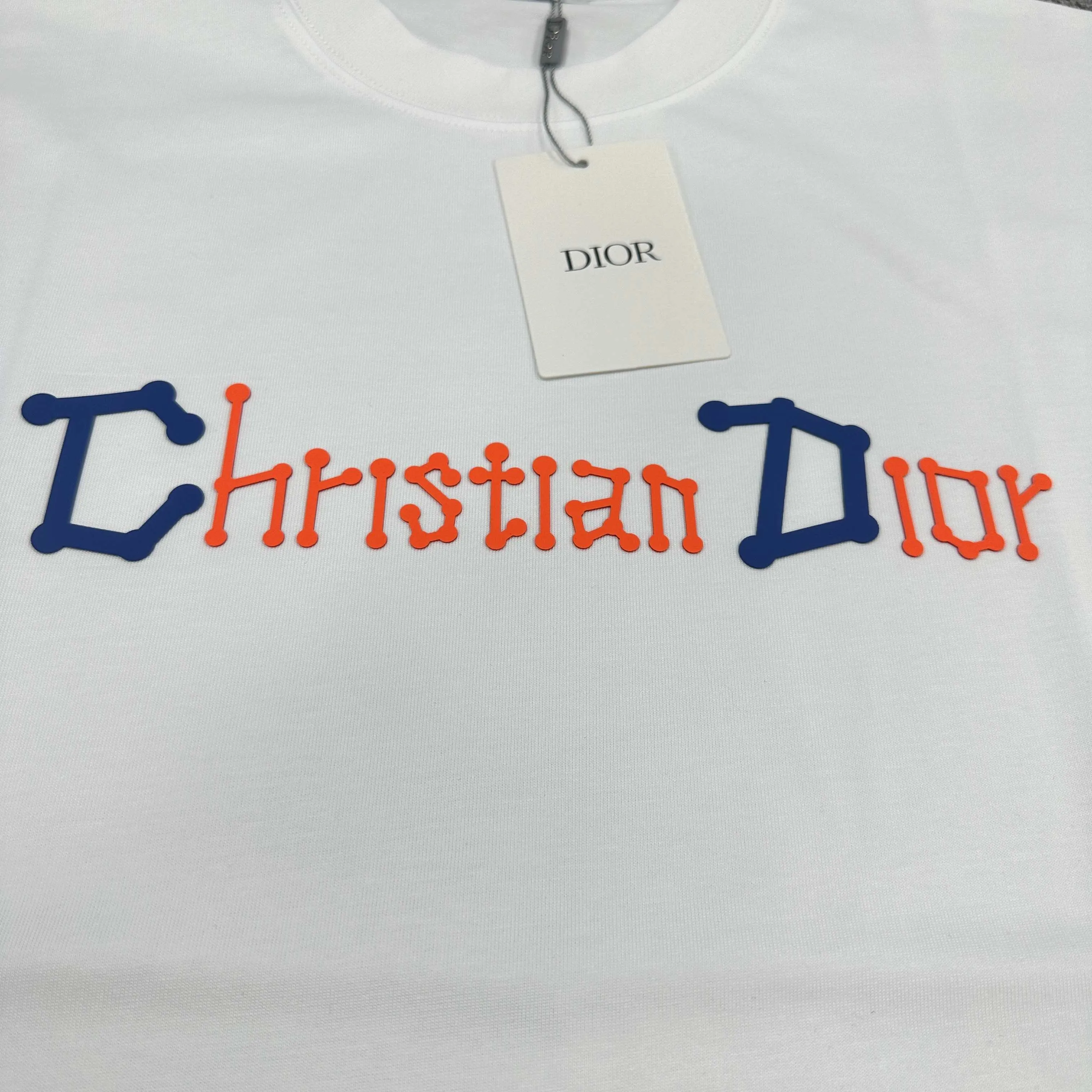 🅿️180 Dio* Christian Dior 2025 spring and summer new style Classic letter thick plate three-dimensional silicone technology Simple and elegant Customized double yarn plain cotton fabric Short-sleeved T-shirt Unisex Color: Black White Size: S (90-130 pounds) M (120-150 pounds) L (140-165 pounds) XL (160-180 pounds) XXL (180-210 pounds)