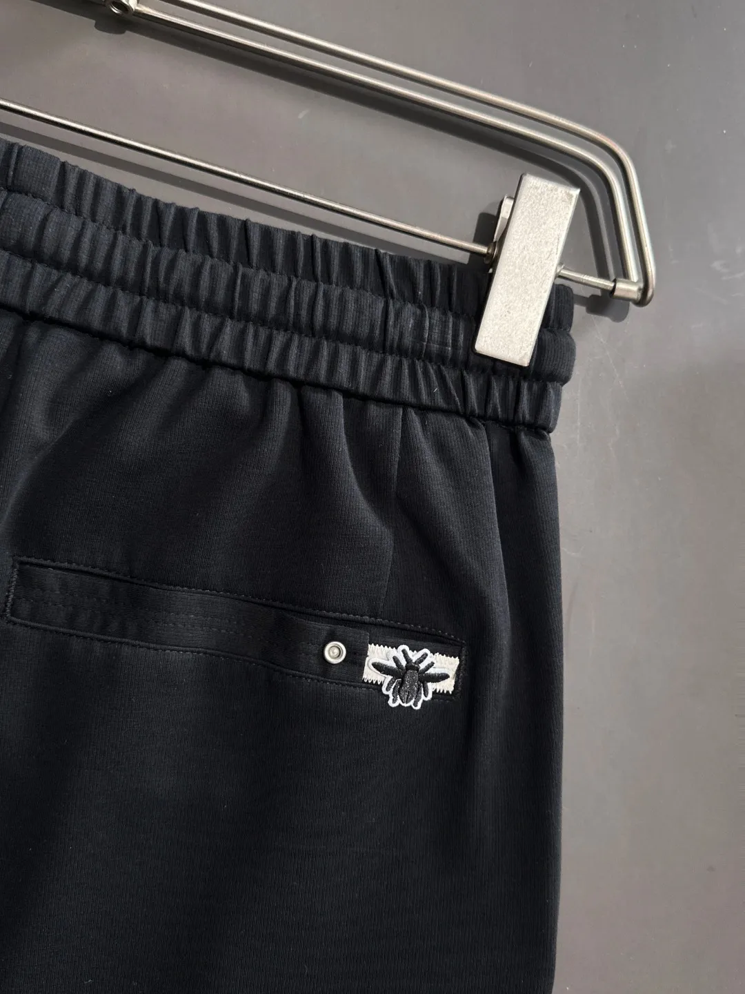 🅿️400 next day shipping Dior 2025 spring and summer new elastic band casual pants, thin counter custom fabrics, high breathability and comfort, impeccable details, brand element design concept, reflecting high quality. It feels delicate and soft! It presents a casual cut and the upper body shape is great! Size: M-4XL