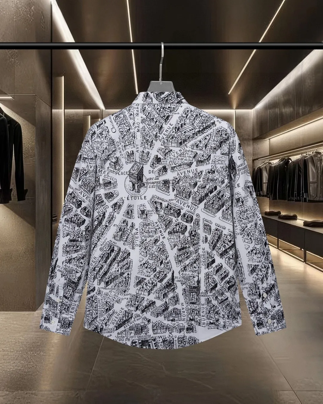 🅿️296 DIOR Dior's hot style is coming. Paris map architectural elements digitally printed long-sleeved shirt. 2025ss official website new long-sleeved shirt. Beautifully printed logo. High-end version. Customized fabrics at the counter. Highly breathable and comfortable. Seiko production. Impeccable detail processing. Customized logo engraved buttons. Three complete labels. Brand element design concept reflects high quality. It feels delicate and soft! It presents a casual cut and the upper body shape is great! 🐍Size: M-XXL