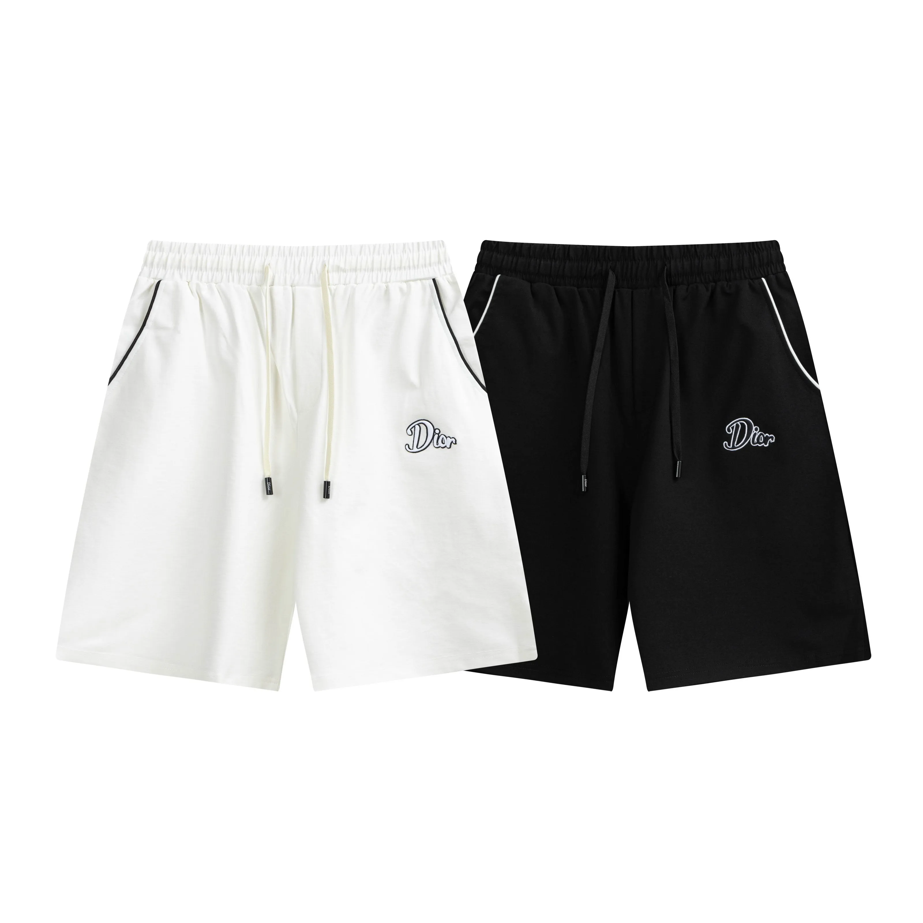 🅿️190 2025 Dior Dior new knitted shorts, customized fabric, knitted with knitted logo printed on it. The version is tight and three-dimensional, with straight stripe splicing. The customized trouser cord hardware has strong texture and smoothness. The upper body is comfortable and breathable. It has a concave and convex three-dimensional feel. It is suitable for fashionable and casual wear. Color: Black-White Size: M-4XL