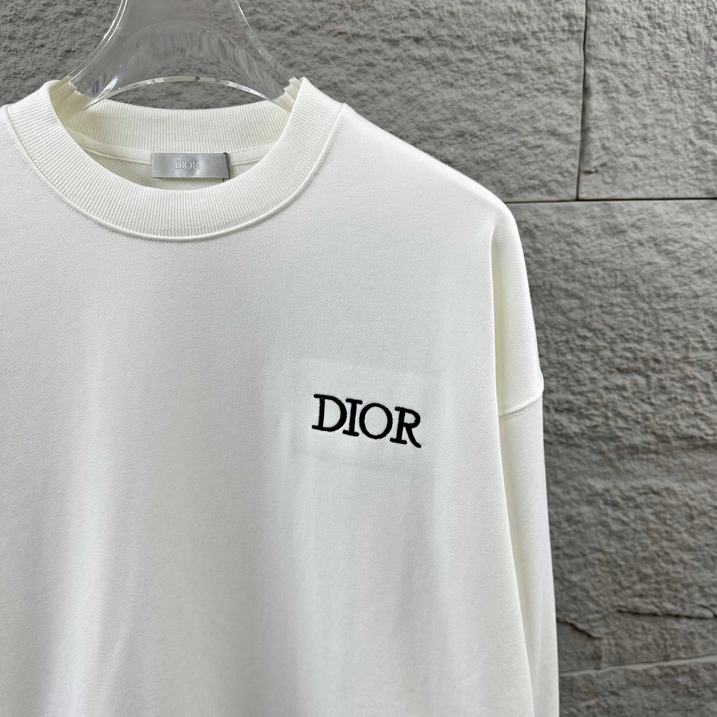 🅿️250 Dio* Christian Dior 2025 early autumn and winter new style Classic letters simple embroidery, simple and elegant Customized terry fabric Long-sleeved round neck sweatshirt Unisex Color: Black White Size: S (90-130 catties) M (120-150 catties) L (140-165 catties) XL (160-180 catties) XXL (180-210 pounds)