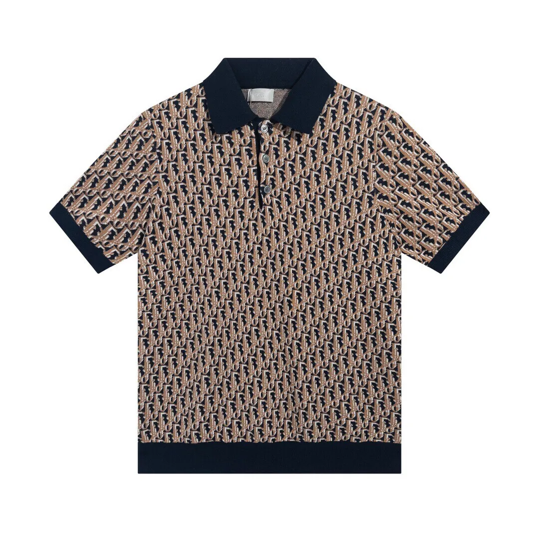 🅿️220 Available all year round. The correct version of Dior jacquard knitted Polo shirt. The fabric is made of Stol wool looms imported from Germany. The whole body is made of iconic Oblique printing. Straight cut. Customized flat machine collar with the same blue background color as the fabric. Open mold and custom engraved logo mother-of-pearl buttons. Exclusive version for the whole network. Customized official website consistent washed wheat. Full set of packaging accessories. Size XS-L