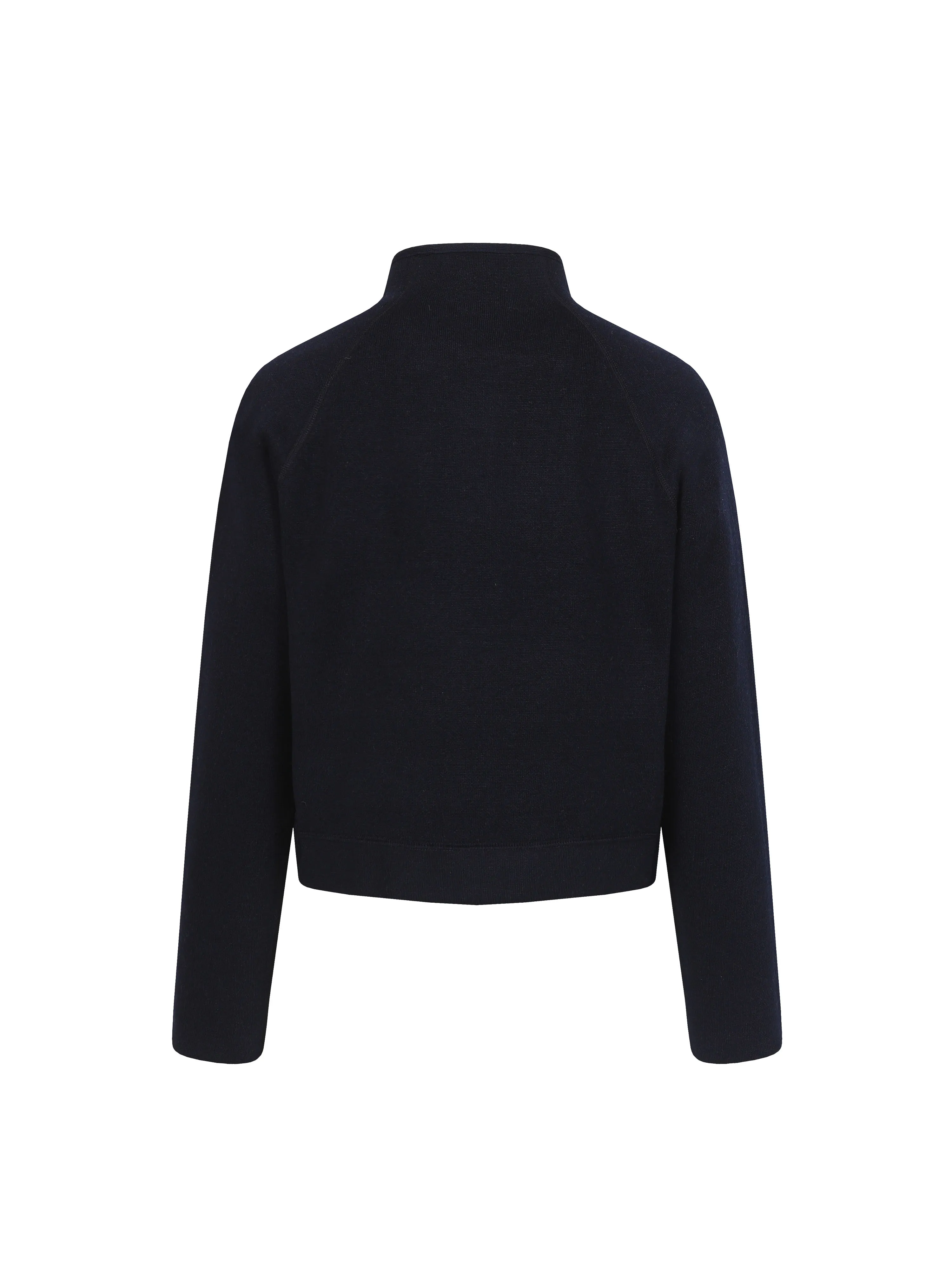 🅿️520 [Women's Style] DIOR/Dior 25FW presbyopic double-sided cashmere crew neck sweater. The fabric is made of top-quality cashmere yarn. The jacquard knitted cashmere sweater adopts a double-sided wearable design and is made of selected high-quality cashmere materials. After fine weaving process, it presents a soft and comfortable touch and excellent thermal insulation performance. The iconic Oblique jacquard pattern is perfectly presented through precision knitting technology. It can be worn on both sides, showing different style charms. The round neck design is simple and elegant, suitable for various matching occasions. Exquisite knitting technology ensures that the clothes are not easily deformed and remain crisp and long-lasting. The double-sided design concept reflects DIOR's perfect balance of practicality and fashion. Each sweater undergoes strict quality inspection to ensure that the quality meets the brand's consistently high standards. This knitted item combines warmth and style, making it an exquisite addition to your autumn and winter wardrobe. Size:S/M/L