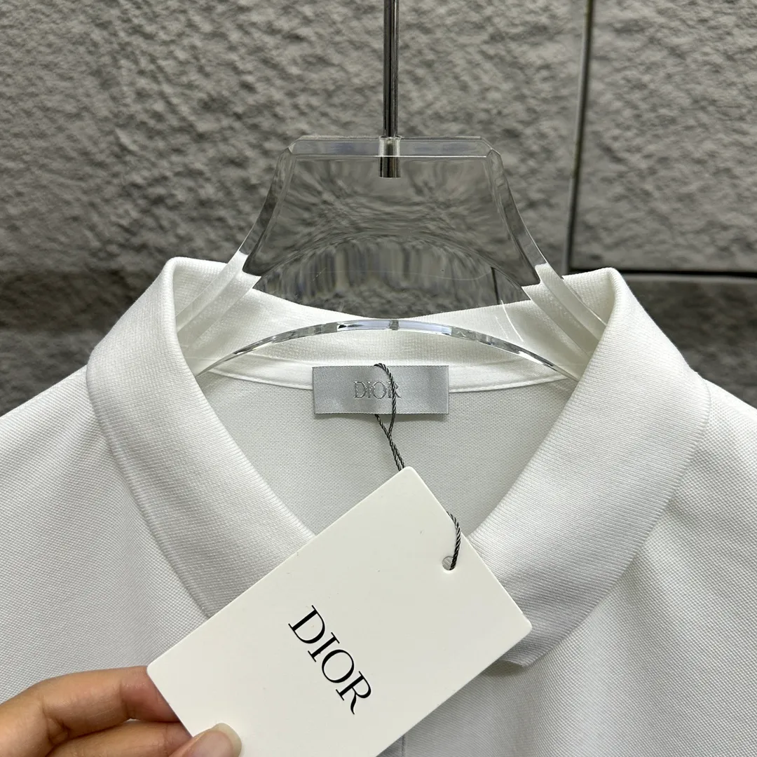 🅿️180 Dio*Dior* short-sleeved POLO 2025 spring and summer new style Simple letter embroidered pique fabric Short-sleeved polo stand-up collar Unisex Size: M L XL 2XL 3XL Color: Black White