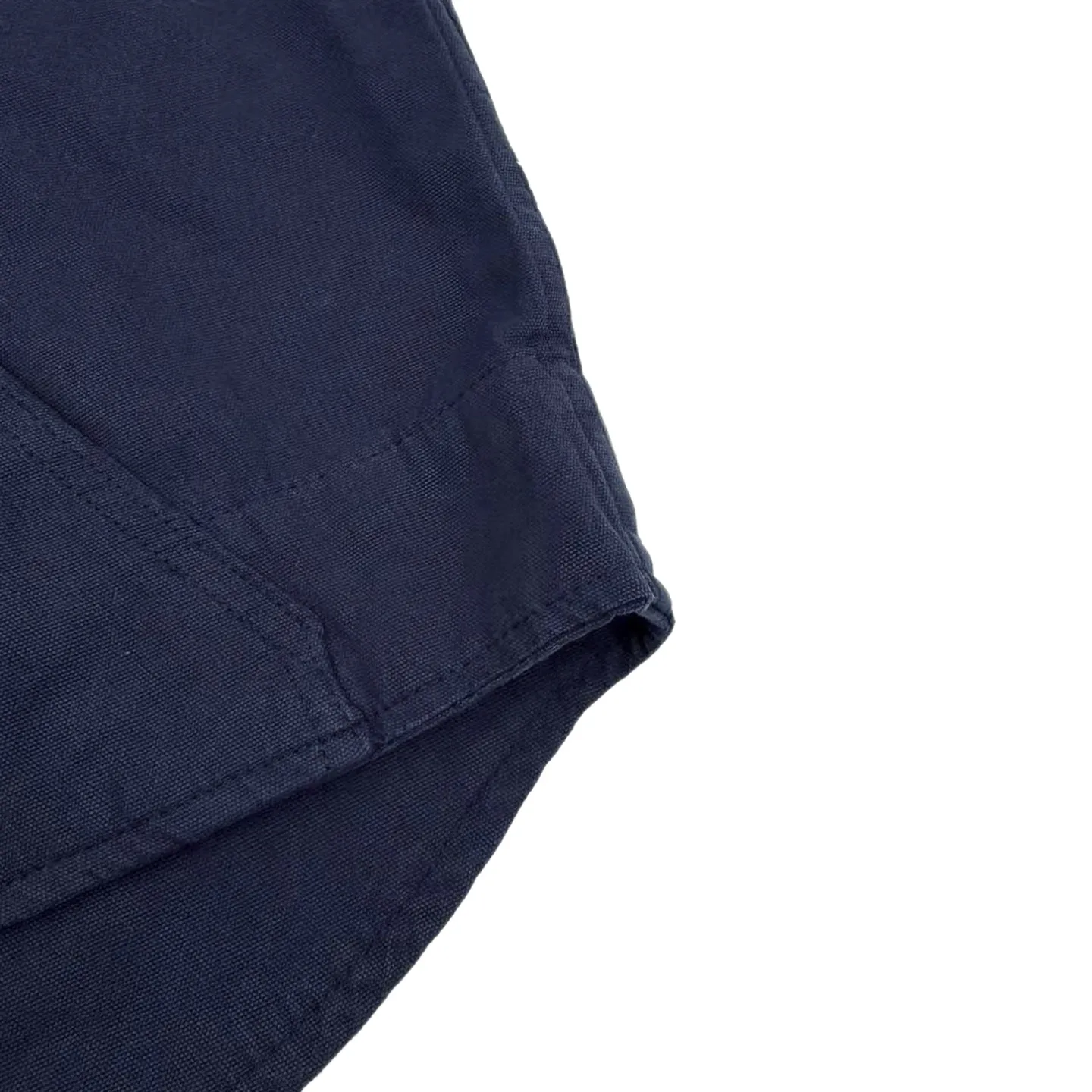 🅿️530 [Exclusive supply] CD x LH Hamilton co-branded embroidered zipper hooded jacket. The original purchase was 21,000 and developed. The fabric is made of custom-dyed gray-blue ancient densely woven thick cotton. It has excellent texture and is comfortable and close to the skin. The gray-blue realm uses color temperature to reconstruct the aesthetics of speed. From the DIOR AND LEWISHAMILTON co-branded series. The co-branded password is hidden in the same color embroidery on the chest. It forms a micro echo with the background color of the coat to create visual tension. The hooded design conveys a low-key but not-to-be-ignored sense of high-end. Let the text become a flowing brand badge. Distinguished co-branding. Shows luxury. Uses imported machine embroidery technology. Uses advanced computer control system and precision mechanical components to realize Dior co-branded embroidery work. High precision. Smooth and delicate lines, ergonomic three-dimensional cutting. Return to traditional craft techniques through segmentation, folding, shrinking and stretching. The so-called slow work produces fine work, which is respect for materials. The pursuit of feel. Complex and tedious workmanship. Slow aging and high loss, the electrolytic deep blue + stone mill fermentation washing process prioritizes the use of electrochemical reactions to change the color of the fabric, then mixes the fabric with abrasives through a grinder, and uses hot water for cleaning to achieve a specific washing effect. Size:46-48-50-52
