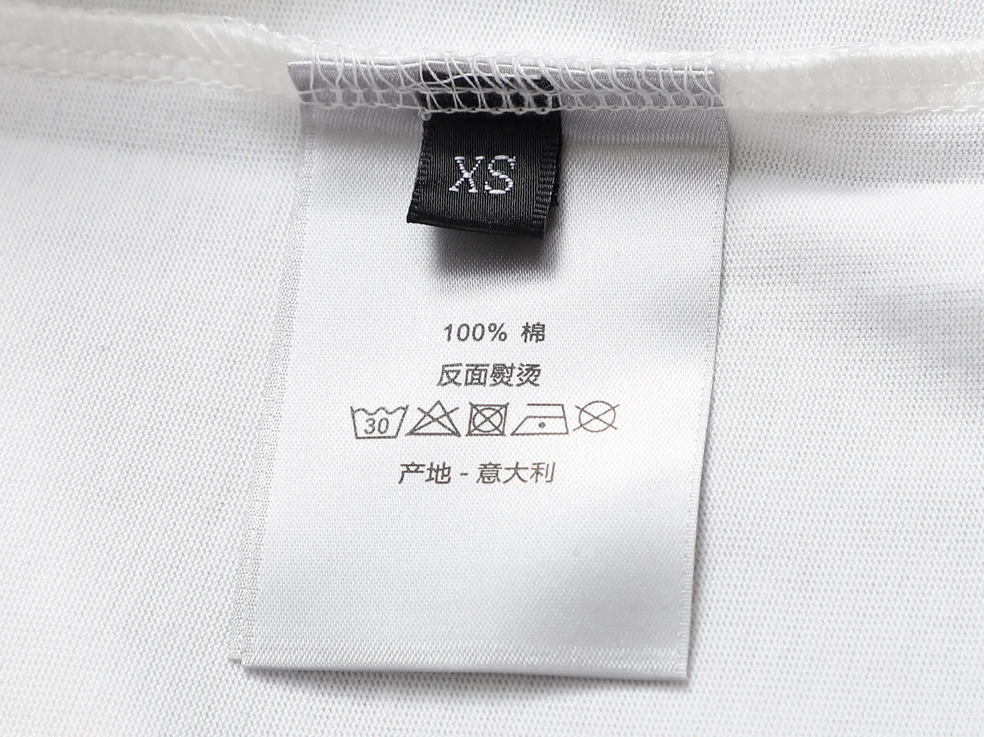 🅿️170 DIOR Dior 2025 SS spring and summer new short-sleeved T-shirt with letter embroidery design, made of 240g double-ply double yarn cotton fabric. The fabric has been washed and treated to make it more comfortable to the touch. Complete with three labels. Color: White Black Size: XS-L