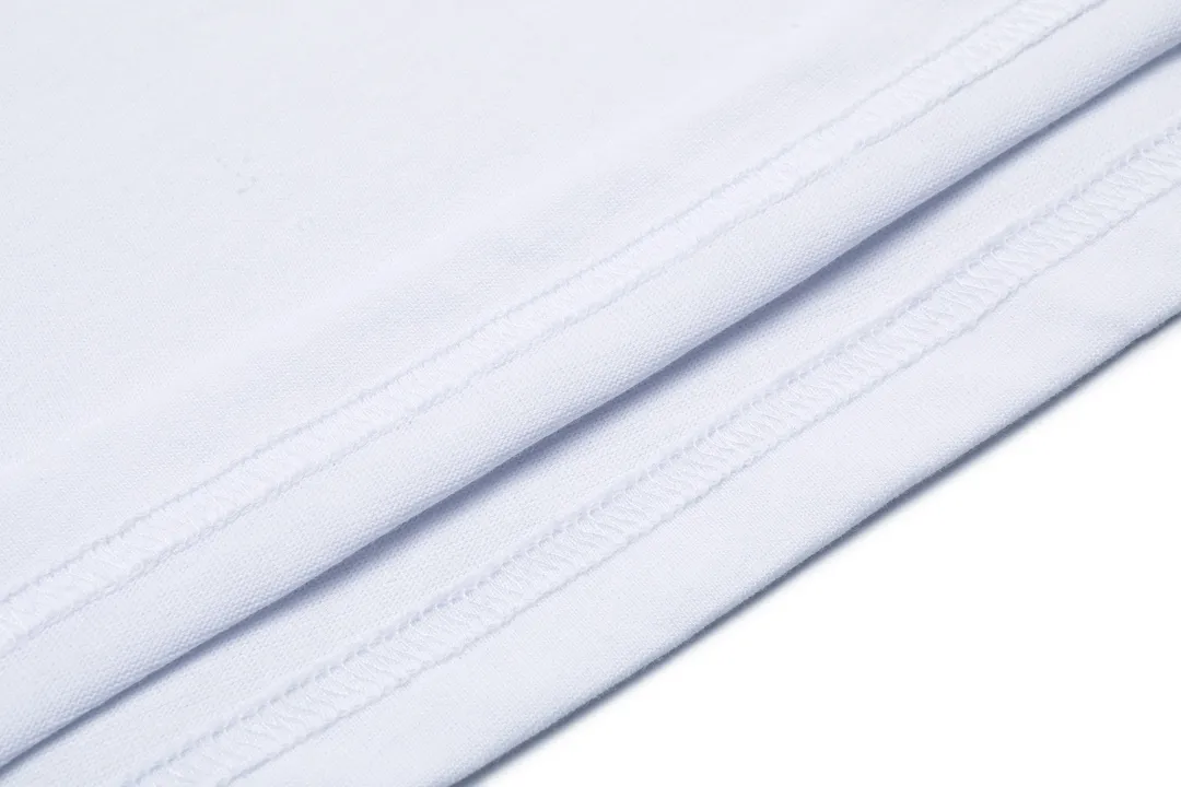 🅿️170 Dior 2025 new high-density embroidery hot-printed letter logo couple style short-sleeved T-shirt ·Customized 260g 100% double yarn pure cotton fabric ·Imported Tajima machine embroidery technology ·Defined dyeing 32 double-strand threads ·Collar label and hangtag main mark and three labels complete Color: White Size: XS S M L