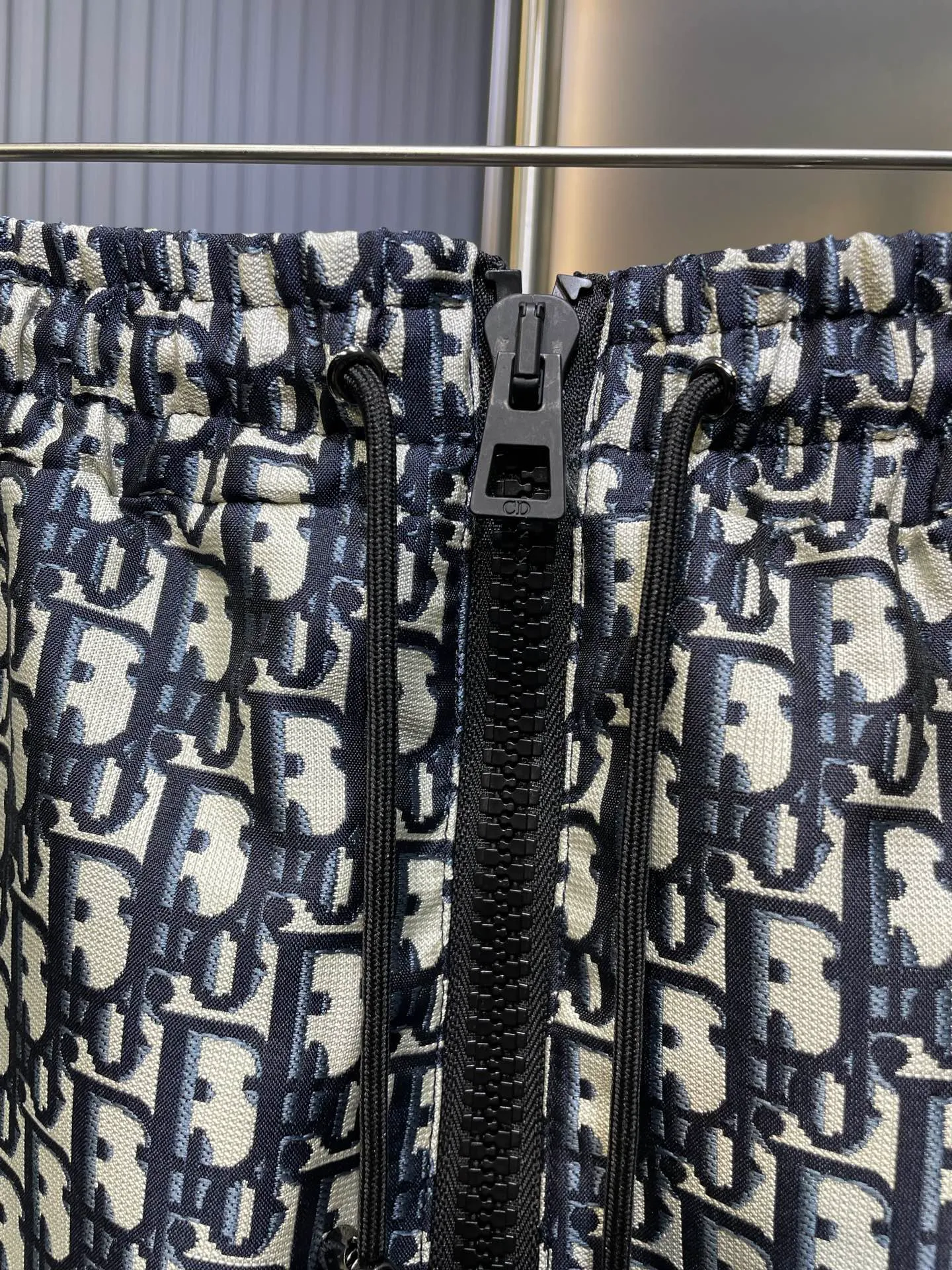 🅿️380 Dior🌟[Top replica] 2025 new presbyopic jacquard skirt, original customized presbyopic jacquard fabric, classic presbyopic pattern, a must-have for fashionistas, versatile A-line skirt, stylish without losing warmth! Matching series products size: SML