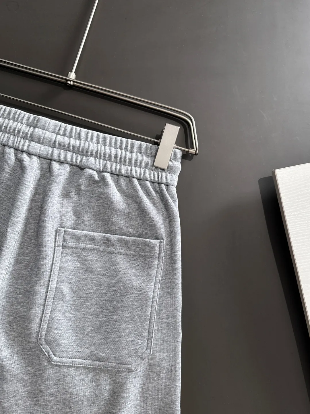 🅿️330 Next day shipping High-end goods Dior 2025 spring and summer new elastic band casual shorts, custom-made fabrics at the counter. High breathability and comfort, impeccable details, brand element design concept, reflecting high quality. It feels delicate and soft! It presents a casual cut and the upper body shape is great! Size: M-4XL