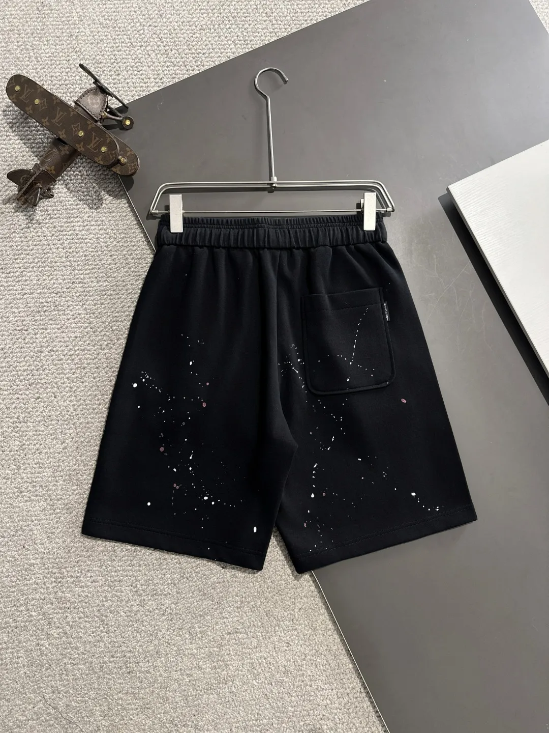 🅿️330 Next day shipping High-end goods Dior 2025 spring and summer new elastic band casual shorts, custom-made fabrics at the counter. High breathability and comfort, impeccable details, brand element design concept, reflecting high quality. It feels delicate and soft! It presents a casual cut and the upper body shape is great! Size: M-4XL