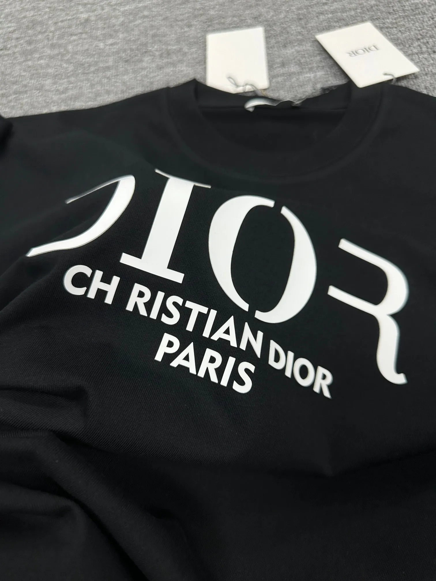 🅿️180 Dio* Dior 2025 spring and summer new style Classic letter thick plate three-dimensional silicone technology Simple and elegant Customized double yarn plain cotton fabric Short-sleeved T-shirt Uniform for men and women Color: black white Size: S (90-130 pounds) M (120-150 pounds) L (140-165 pounds) XL (160-180 pounds) XXL (180-210 pounds)