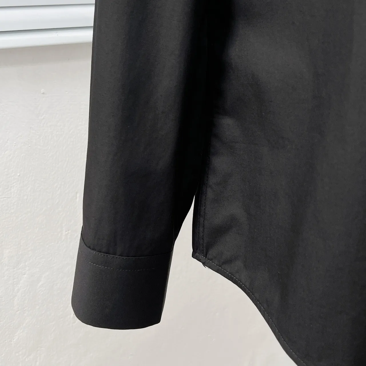 🅿️326 DIO*/Dior classic metal bee shirt with collar point Size: M-4XL Color: black white
