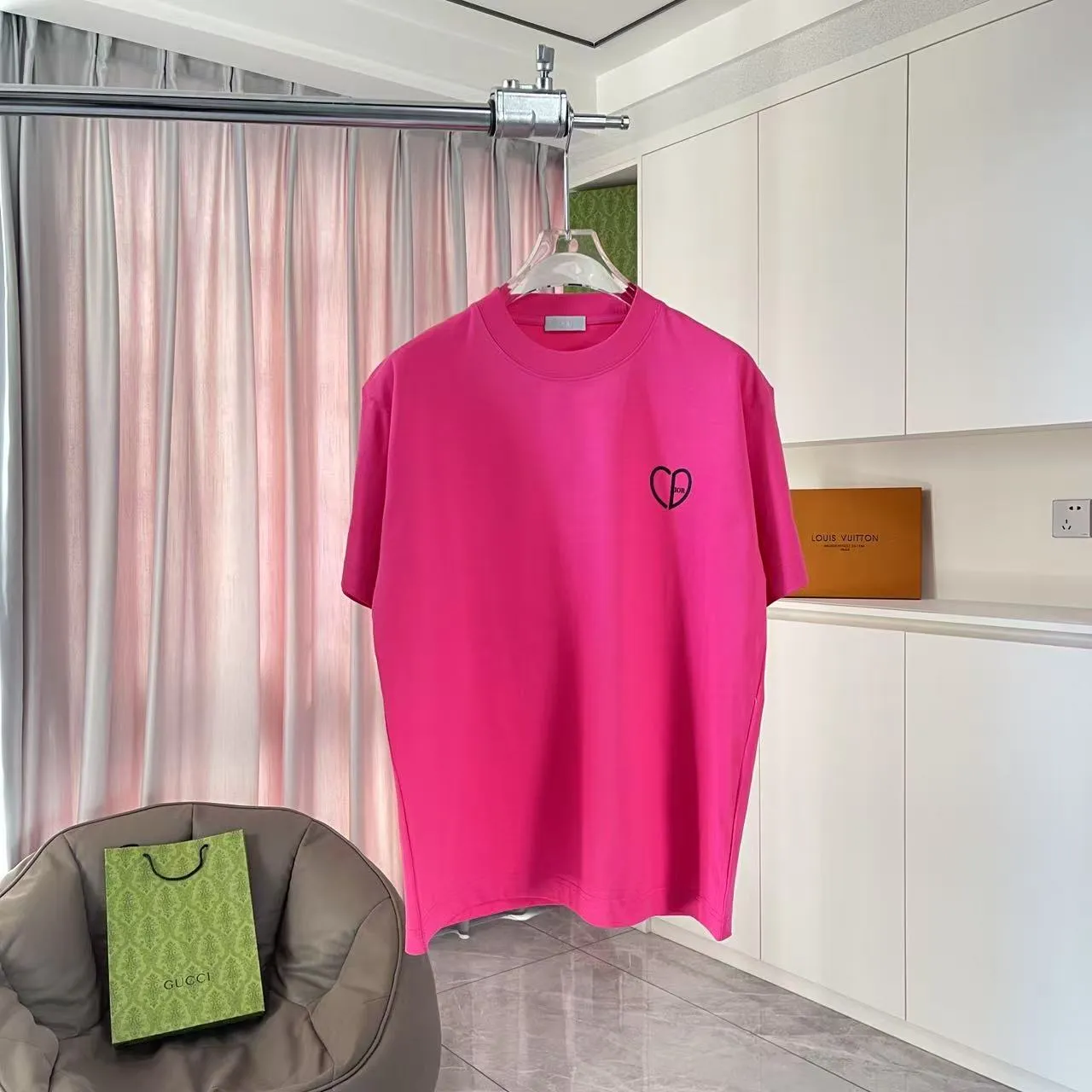 🅿️170 Dio Dior 2025 new summer style love letter three-dimensional silicone printing short-sleeved T-shirt customized fabric 300g same style for men and women Color: black white rose red iron gray Size: S M L XL XXL five sizes ​