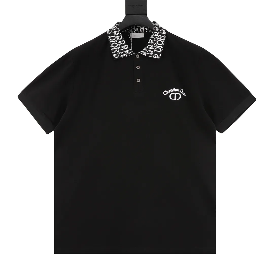 🅿️270 DIOR/Dior CD embroidered LOGO short-sleeved POLO shirt is made of cotton pique mesh fabric, custom-made material 260g long-staple cotton, the collar is made of a dual-system jacquard flat knitting machine, elastic and non-deformable, all the clothes are bound with original cloth, double-layered front chest, no open stitching, no loose edges, cuffs, front chest bottom, shoulder seam bone, three labels for customized accessories! Fashionable and versatile, if you want to wear a fashionable street style, many bloggers on Xiaohongshu recommend this Polo shirt at the right time. The details are more careful to strengthen the collar shape, and it will not deform after being worn and washed for a long time. It is absolutely high-quality and perfect! size：S-L