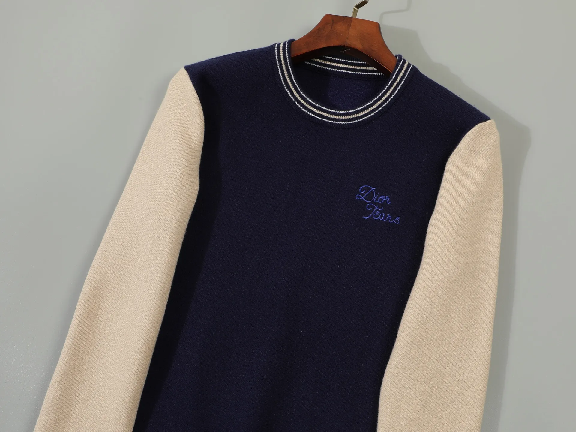 🅿️250 DIO•R, sweater, style number M2259#, size: M-XXXL, fabric: Modal. Anti-pilling, color: royal blue