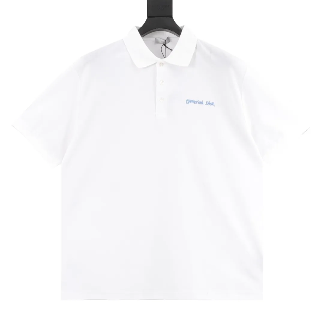 🅿️270 DIOR CD four-color cursive embroidered letters short-sleeved POLO shirt. Original customized 200g cotton khaki fabric, thread dyed to match the original. The imported machine embroidery process makes the letter logo show a delicate and exquisite effect, enhancing the decorative effect. Use an embroidery machine to embroider the designed letter logo onto the patch. Upright and stylish upper body Color: black, white, navy blue, floral gray Size: S-L