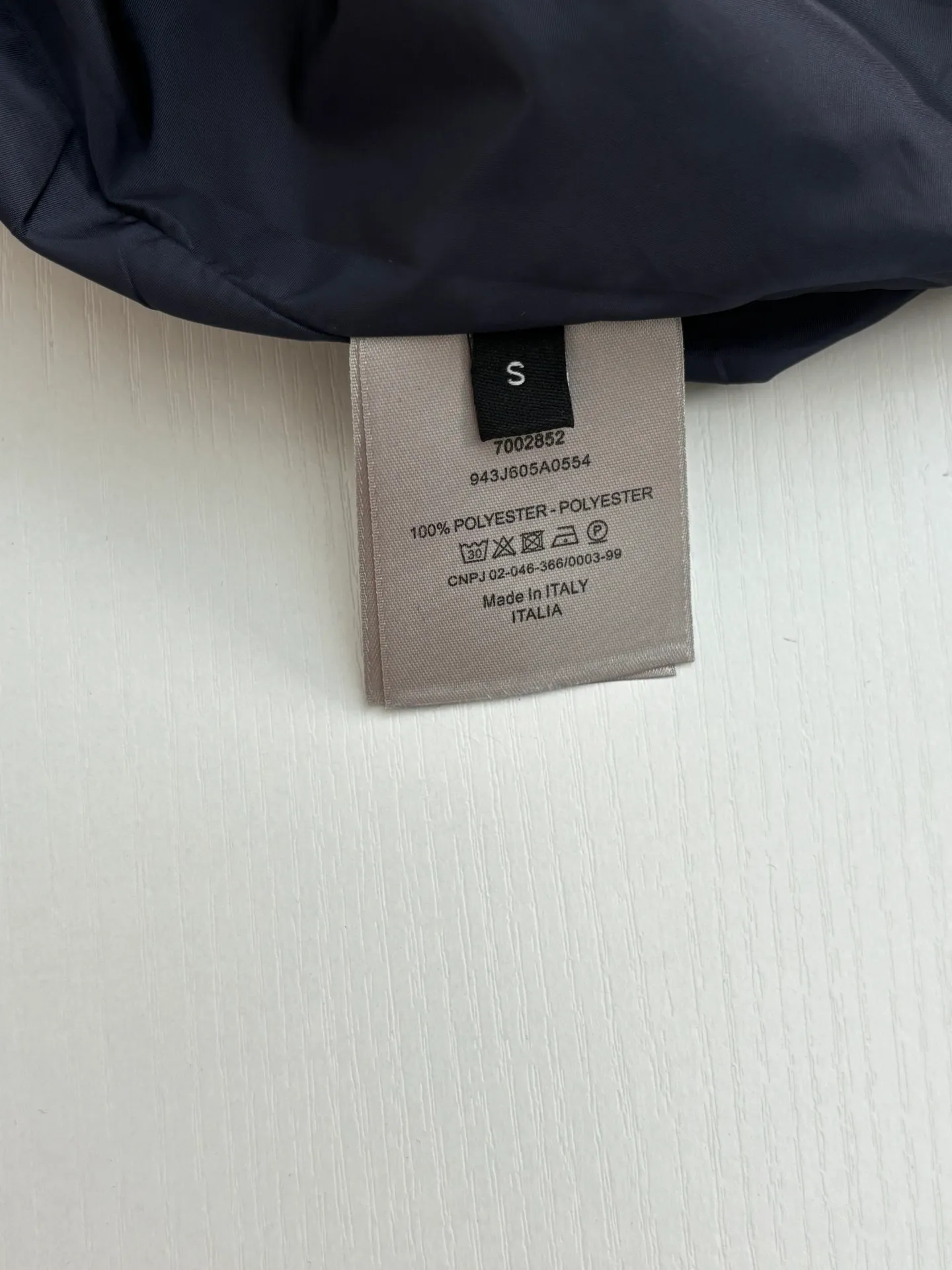 🅿️650 Dio*/Dior 25Fw new jacquard dark pattern lapel jacket is made of technical jacquard fabric, decorated with classic letter twill print throughout, with wide-angle collar, button closure and brand letter rubber logo on the back Size: S/M/L/XL