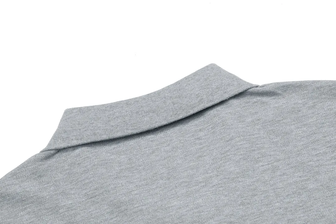 🅿️190 DIOR Dior 2025 new style embroidered bee logo couple casual polo shirt ·Customized pique cotton fabric ·Imported Tajima machine embroidery technology ·Collar label, hangtag, main mark and three complete labels Color: Gray Size: M-XXXL