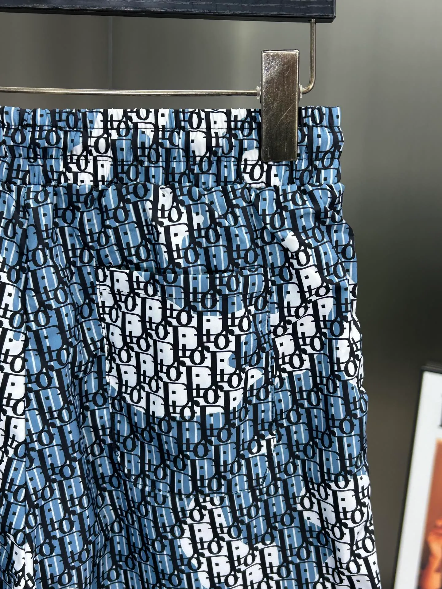 🅿️160 DIOR recommends🔆2025 latest summer style men's casual shorts, beach shorts, customized quick-drying fabrics, soft and smooth texture, not only the overlord on the beach, but also very stylish even when worn casually on the street, a versatile item in summer. Same style for men and women Size: M-3XL