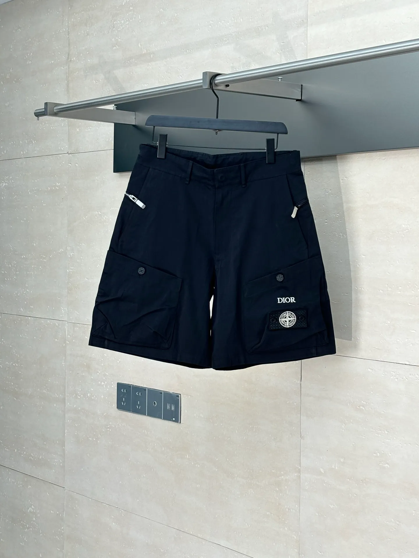 🅿️530 Dio*/Dior 25Ss Stone Island co-branded multi-functional shorts, custom-woven and dyed technical canvas fabric, Stone Island policy armband, custom-woven flat machine rib, perfect restoration, mold opening, latest co-branded hardware Sizr: S/M/L/XL