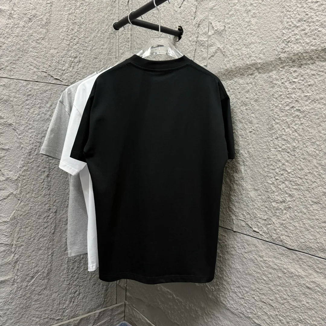 🅿️180 Dio*Dior* 2025 spring and summer style Classic silver thread letter embroidery Personalized logo Customized double yarn plain cotton fabric Short-sleeved T-shirt Unisex Color: Angora Red Black White Size: S (90-130 catties) M (120-150 catties) L (140-165 catties) XL (160-180 catties) XXL (180-210 pounds)