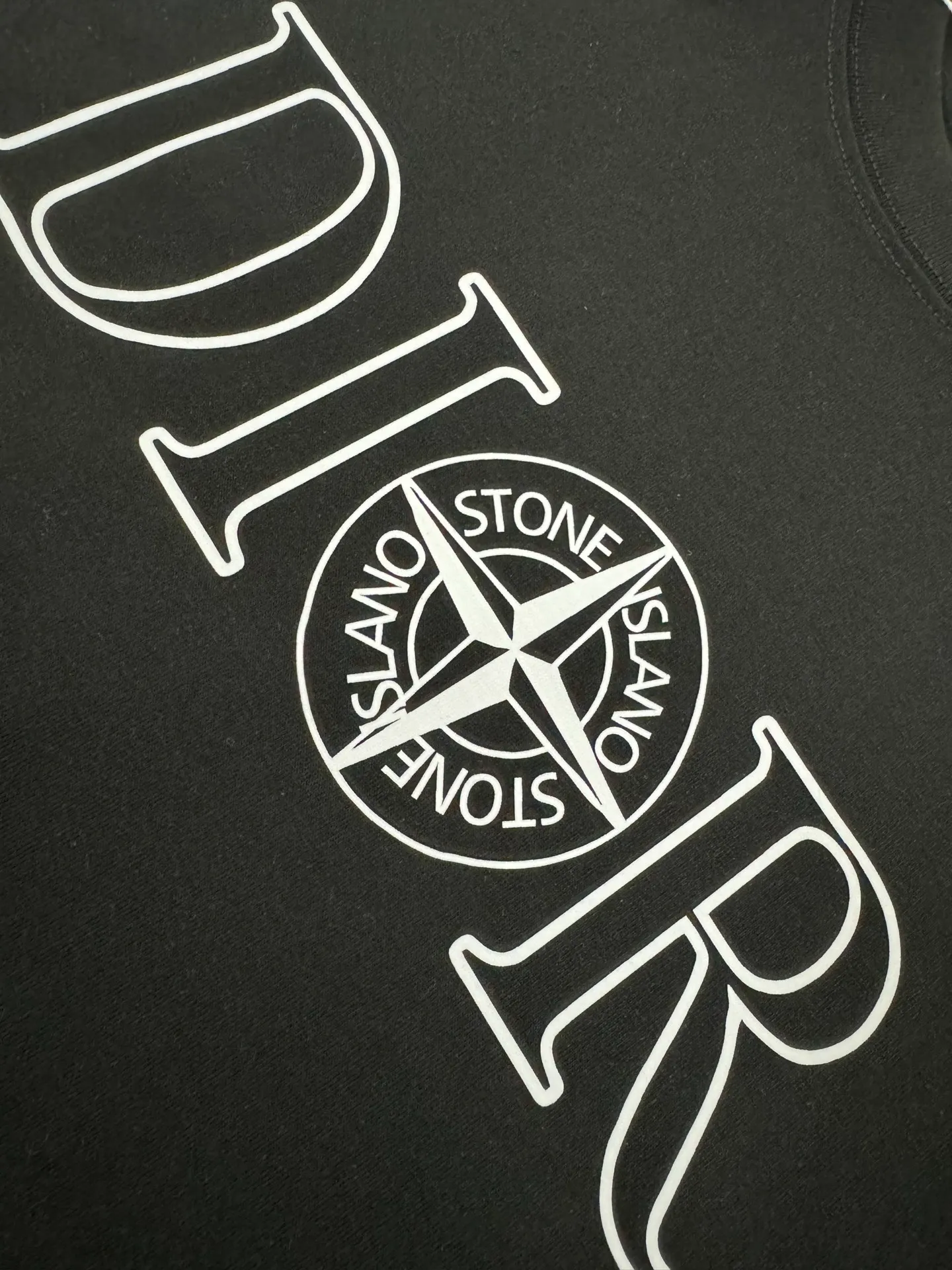 🅿️200 DIOR*Dior*320g heavyweight pure cotton T-shirt, thick, breathable and loose fit. Printed logo design. Spring and summer new round neck fashionable short-sleeved T-shirt. Comfortable against the skin, durable and easy to wear. Meticulous original craftsmanship, a must-have for casual and versatile colors. Color: black, white, rose. Size: S M L XL XXL.