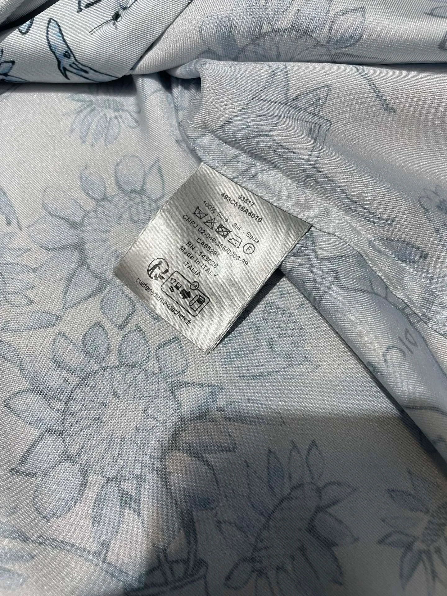 🅿️450 dior 🌟【Top Replica】2025 new summer products, available at the same time, simple and fashionable casual short-sleeved shirt, original imported fabric, comfortable and breathable, top-notch printed letter pattern logo, extremely high-grade, unique design, fashionable and handsome upper body! Code number: 39 40 41 42