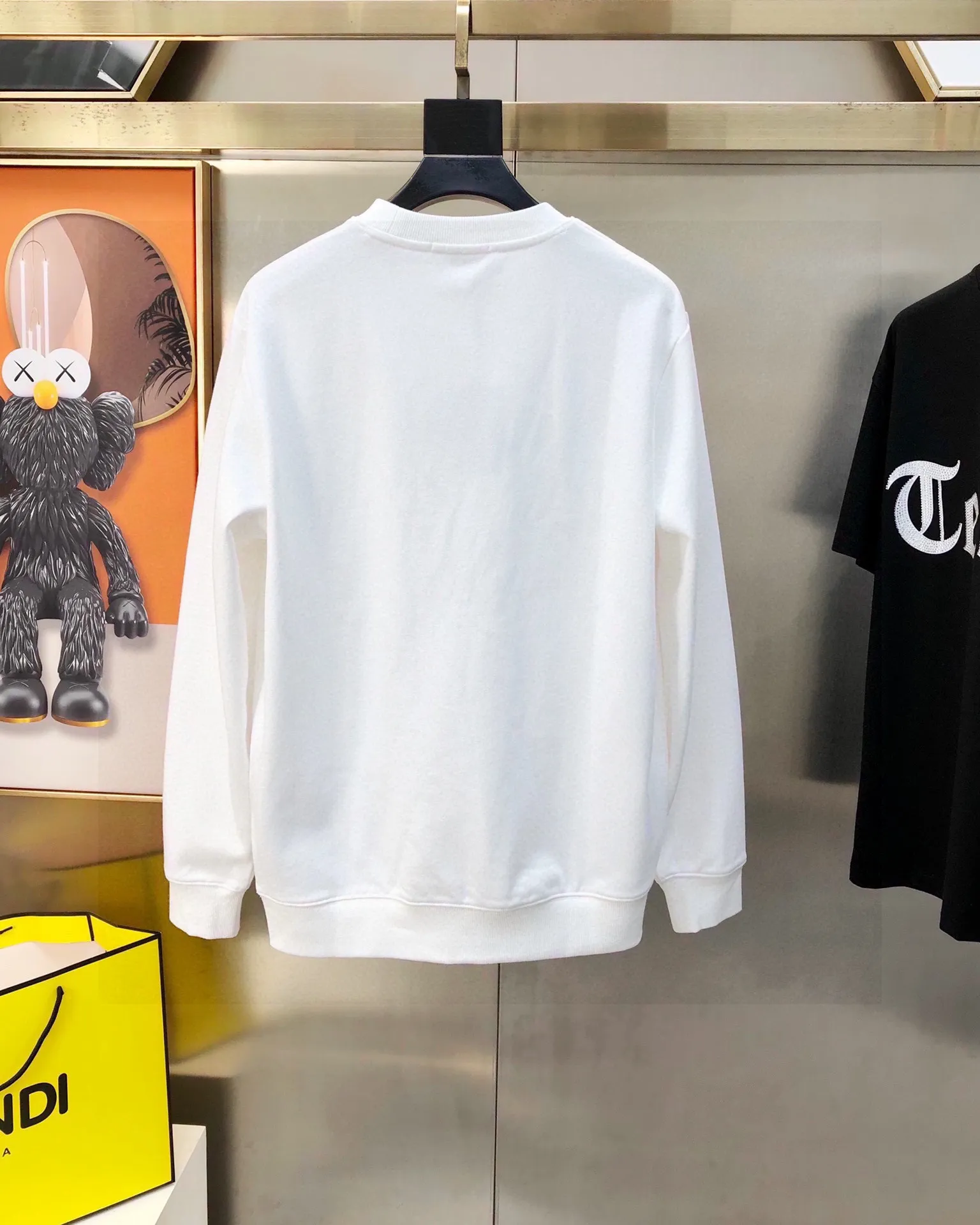 🅿️220 brand [DIOR Dior] (good news for fat people) 2025ss autumn latest long-sleeved round-neck sweatshirt, on sale simultaneously on the official website. Refreshing and breathable. Made of top Tencel Roman. Comfortable and soft. 3D three-dimensional clarity. Super fashion sense. Great for gifting and keeping for yourself. Size: M-5XL (can wear up to 220 pounds)