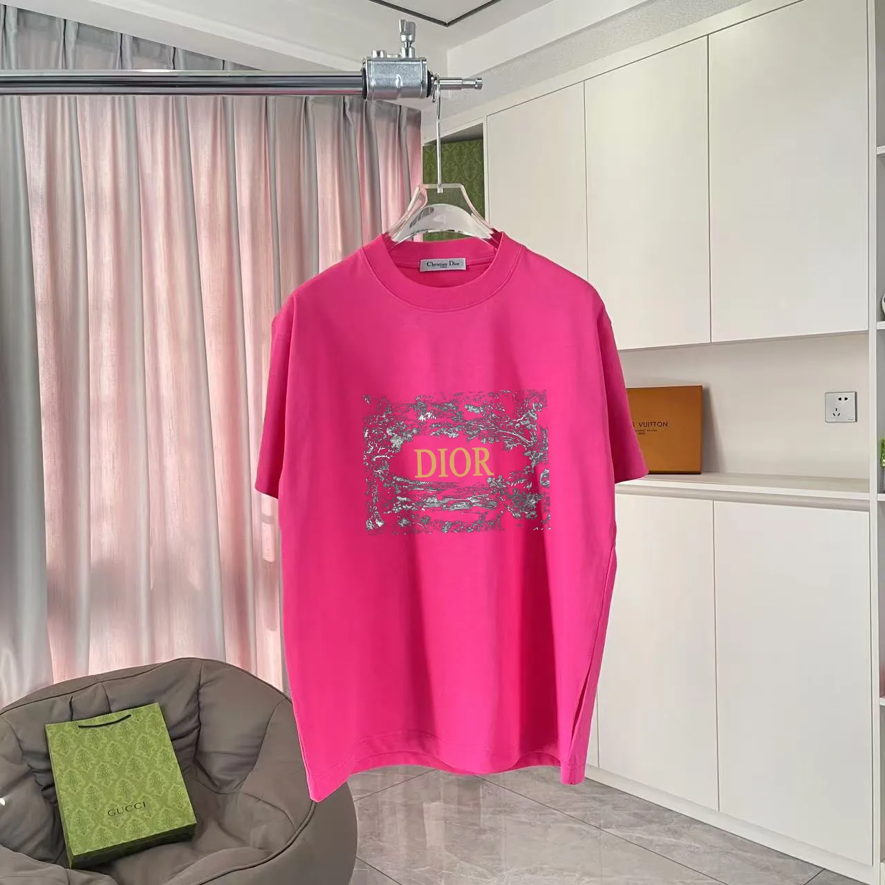 🅿️170 Dio Dior 2025 summer new style Personalized letter logo printing Short-sleeved T-shirt Customized fabric 300g Same style for men and women Color: Black White Rose Red Purple Size: S M L XL XXL Five codes​