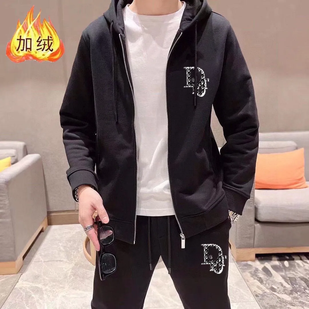 🅿️460 brand [DIOR Dior] (velvet and thickened) 2025 spring new product, celebrities’ favorite fashion-flavored casual suit, clean and neat tailoring, full of urban style. Made of high-quality custom-made fabrics, the interior has excellent thermal insulation effect, feels soft and dry, and the upper body effect is crisp and stylish. The three-dimensional cutting process and the pattern are all of high standards, and the silhouette version has the right benefits! It is not tight at all, and you feel good when you put it on. So many top-quality raw materials create high-end products with unparalleled value. It is the first choice for high-end fashion people. (Size: M-4XL can wear up to 200 pounds)