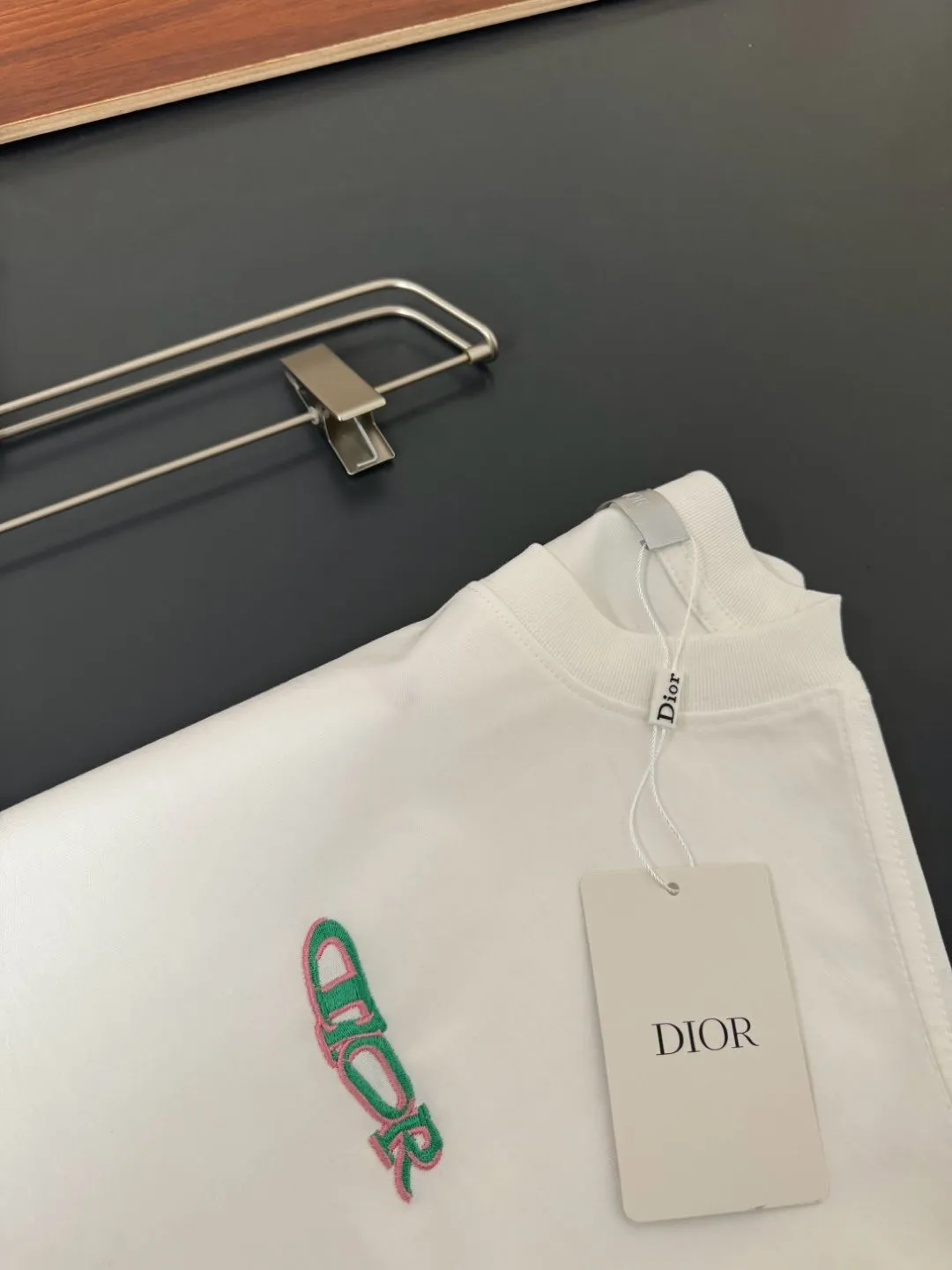 🅿️170 DIOR* CD 280g heavyweight pure cotton T-shirt, loose fit, embroidery process logo design, spring and summer new round neck fashionable short-sleeved T-shirt, comfortable to the skin, durable and easy to wear, meticulous original craftsmanship, a must-have for casual and versatile colors: white black, size: S M L XL XXL