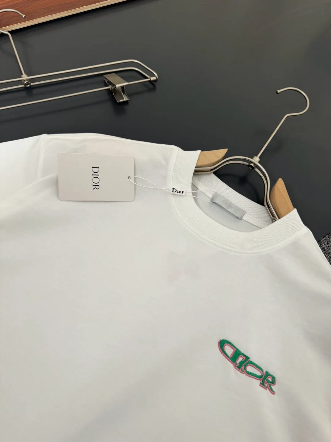 🅿️170 DIOR* CD 280g heavyweight pure cotton T-shirt, loose fit, embroidery process logo design, spring and summer new round neck fashionable short-sleeved T-shirt, comfortable to the skin, durable and easy to wear, meticulous original craftsmanship, a must-have for casual and versatile colors: white black, size: S M L XL XXL