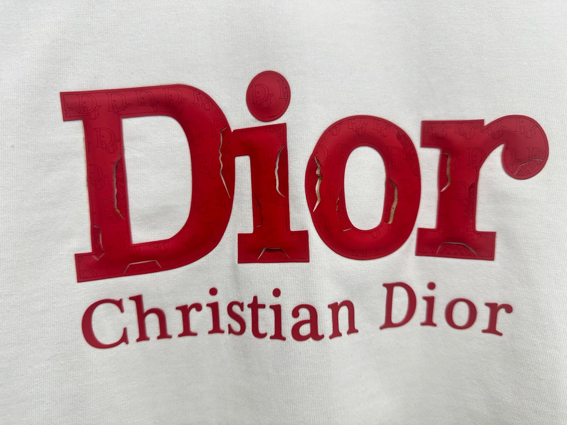 🅿️170 [dior] Dior 25ss letter burst sponge short sleeves. Customized 280g same vat dyed fabric. Very comfortable to the touch. The latest brick cabinet in spring and summer is fashionable and versatile. It is very suitable for both men and women. A must-have hangtag. Collar label. Washed wheat three labels are complete. Color: black white. Size: S-XL.