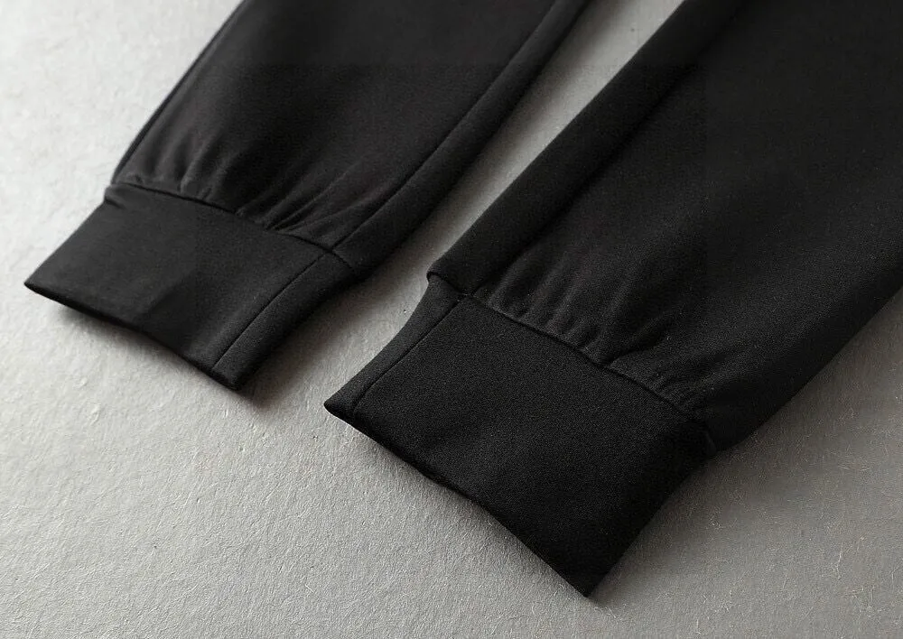 🅿️460 Directly approved brand [DIOR Dior] (velvet and thickened) 2025 autumn and winter new products, celebrities' favorite fashionable casual suits, clean and neat tailoring, full of urban style. Made of high-quality customized fabrics, the inner warmth is excellent, the hand feels soft and dry, and the upper body effect is crisp and stylish. The three-dimensional cutting process and the pattern are all of high standards, and the silhouette version has the right benefits! It is not tight at all, and you feel good when you put it on. So many top-quality raw materials create high-end products with unparalleled value. It is the first choice for high-end fashion people. (Size: M-4XL can wear up to 200 pounds)