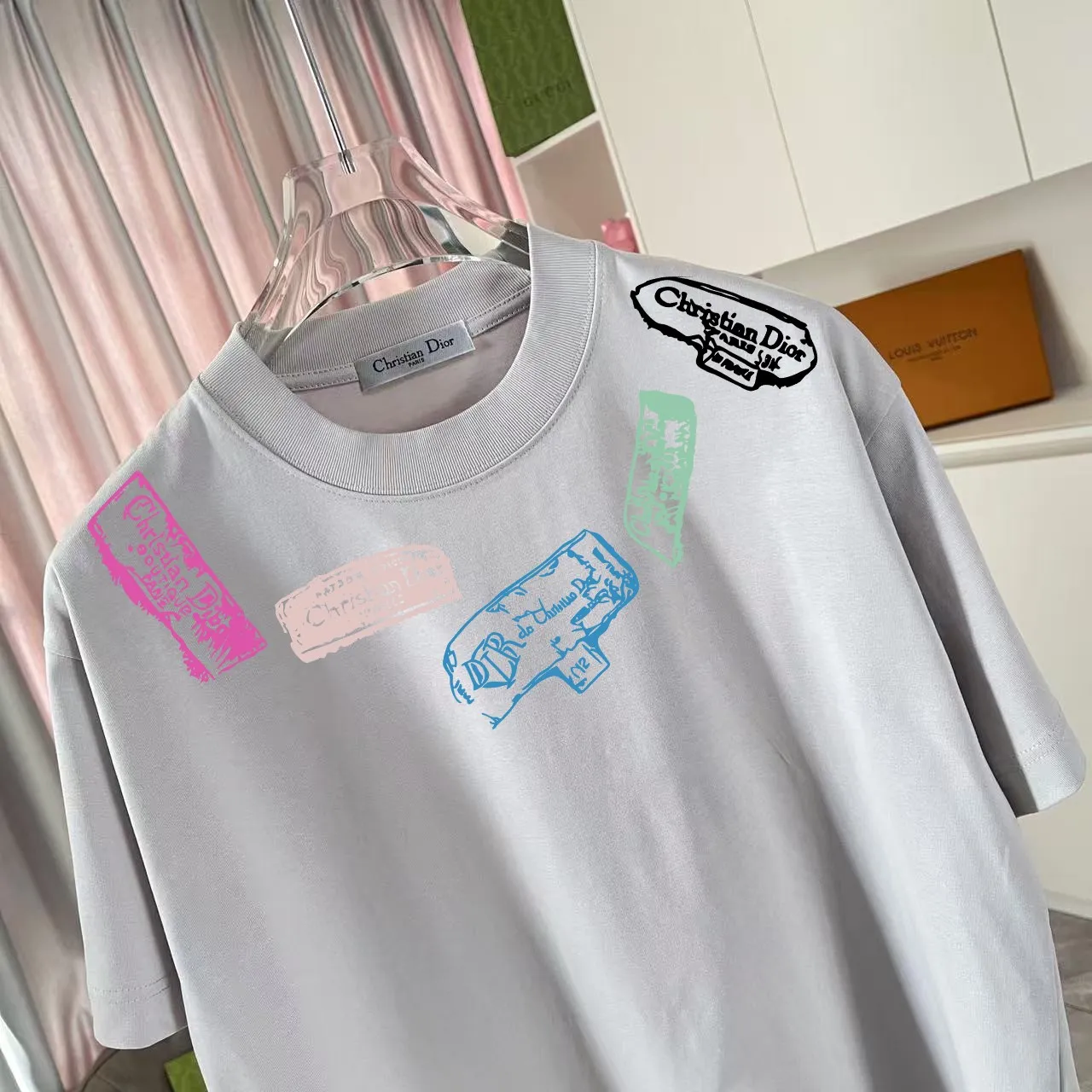 🅿️170 Dio*Dior 2025 summer new style Personalized letter logo printing Short-sleeved T-shirt Customized fabric 300g Same style for men and women Color: Black White Pink Iron Gray Size: S M L XL XXL Five codes​
