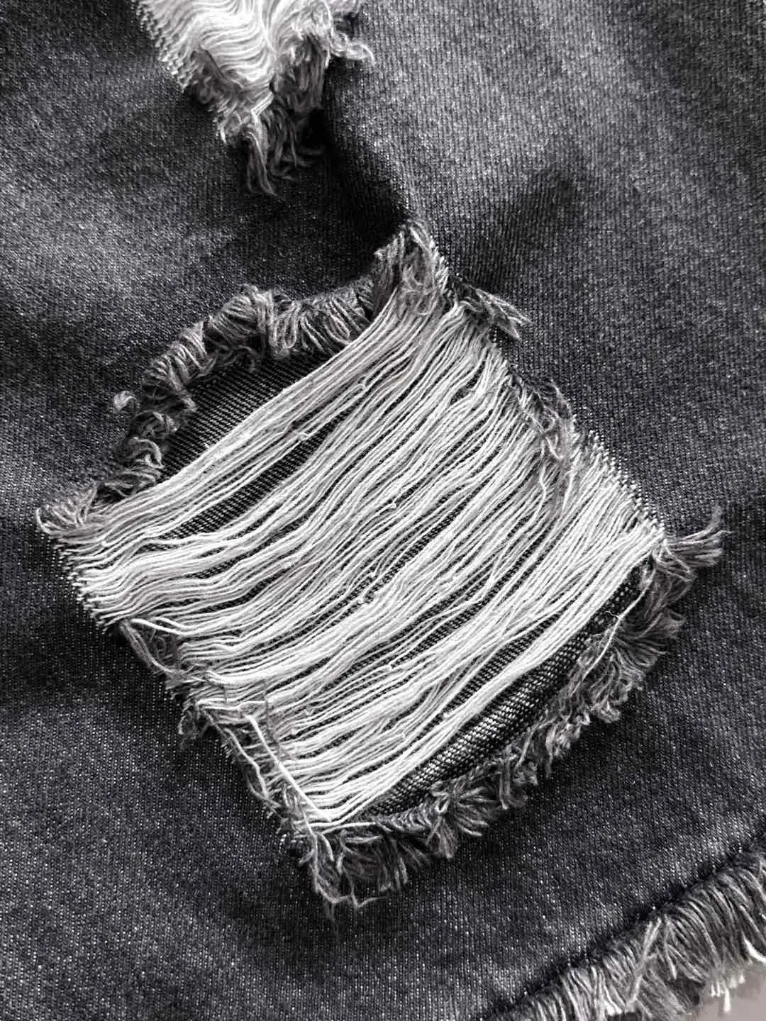🅿️330 Dior's 2025 summer new jeans denim shorts are produced using imported Japanese Denim plain cotton denim fabrics, complete with three standards, and the top stonewashing process makes the texture reach the old taste of the 1980s, soft, delicate, comfortable and breathable.