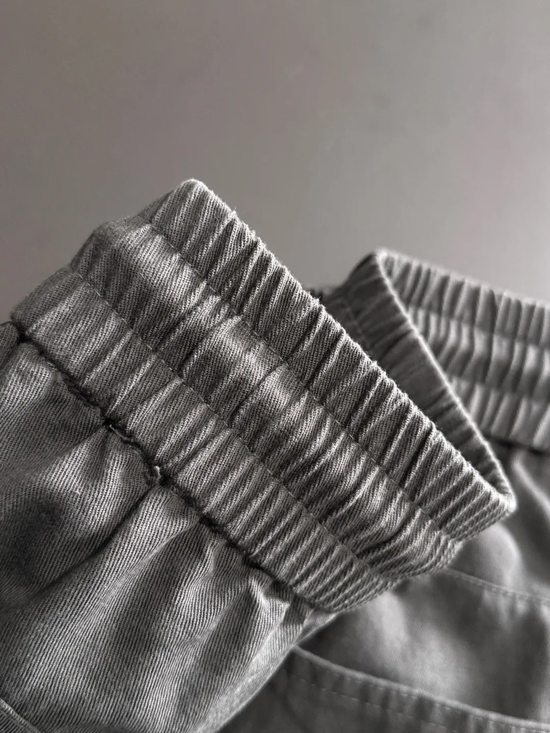 🅿️400 next day shipping Dior 2025 spring and summer new elastic band casual pants, thin counter custom fabrics, high breathability and comfort, impeccable details, brand element design concept, reflecting high quality. It feels delicate and soft! It presents a casual cut and the upper body shape is great! Size: M-4XL
