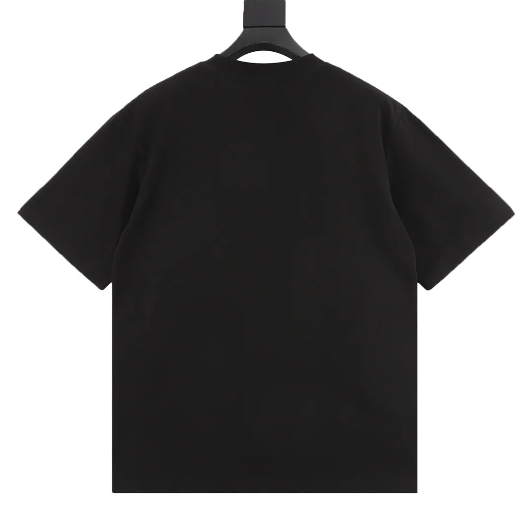 🅿️210 DIOR/Dior presbyopic letter embroidered short-sleeved T-shirt. The simple yet refined OS short T.Oblique splicing design creates a modern trendy look. Knitted cotton fabric is made with advanced knitting micro-density equipment to ensure that the product’s cutting shape and features are both trendy and fashionable. The spliced design of thick cotton Oblique chest embroidered letter logo printed ribbon has a unique retro soft feel, full of street style and more retro flavor, reflecting the perfect design brought by brand fashion. Same style for men and women. size：S-L