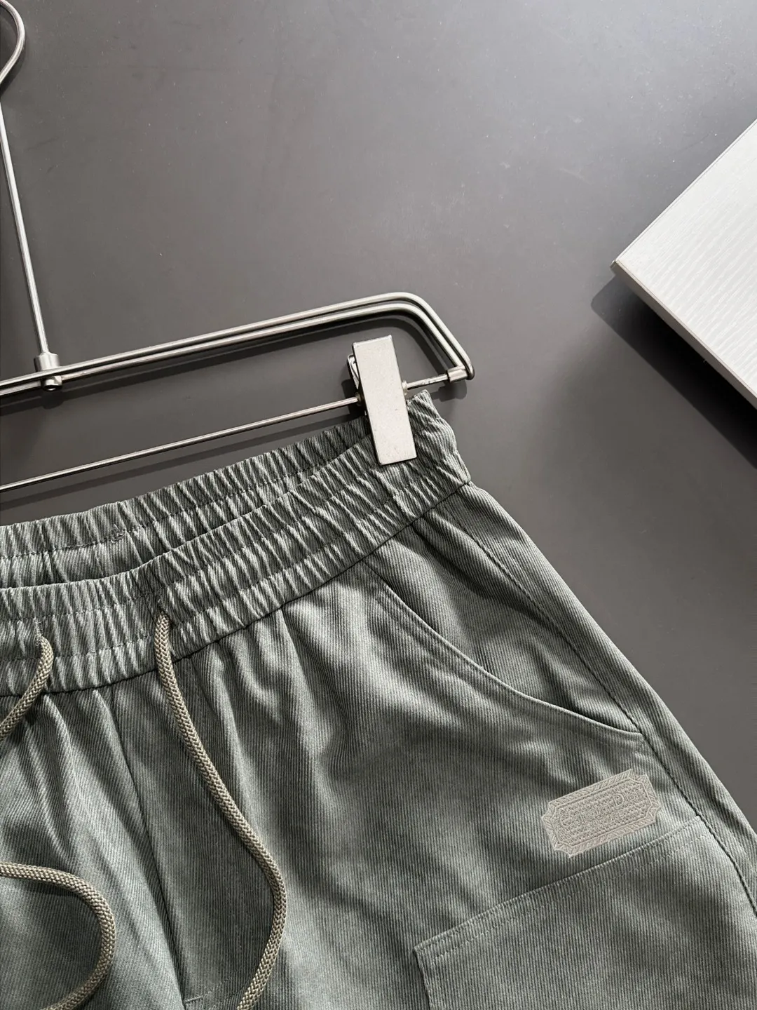 🅿️330 Next day shipping High-end goods Dior 2025 spring and summer new elastic band casual shorts, custom-made fabrics at the counter. High breathability and comfort, impeccable details, brand element design concept, reflecting high quality. It feels delicate and soft! It presents a casual cut and the upper body shape is great! Size: M-3XL