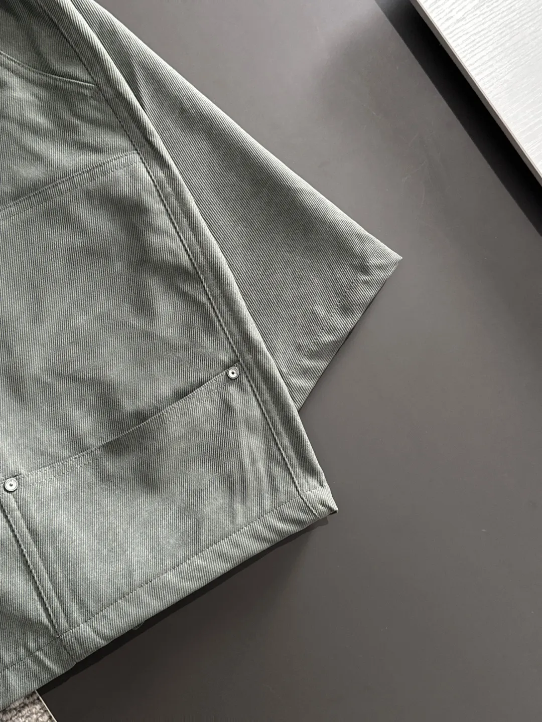 🅿️330 Next day shipping High-end goods Dior 2025 spring and summer new elastic band casual shorts, custom-made fabrics at the counter. High breathability and comfort, impeccable details, brand element design concept, reflecting high quality. It feels delicate and soft! It presents a casual cut and the upper body shape is great! Size: M-3XL