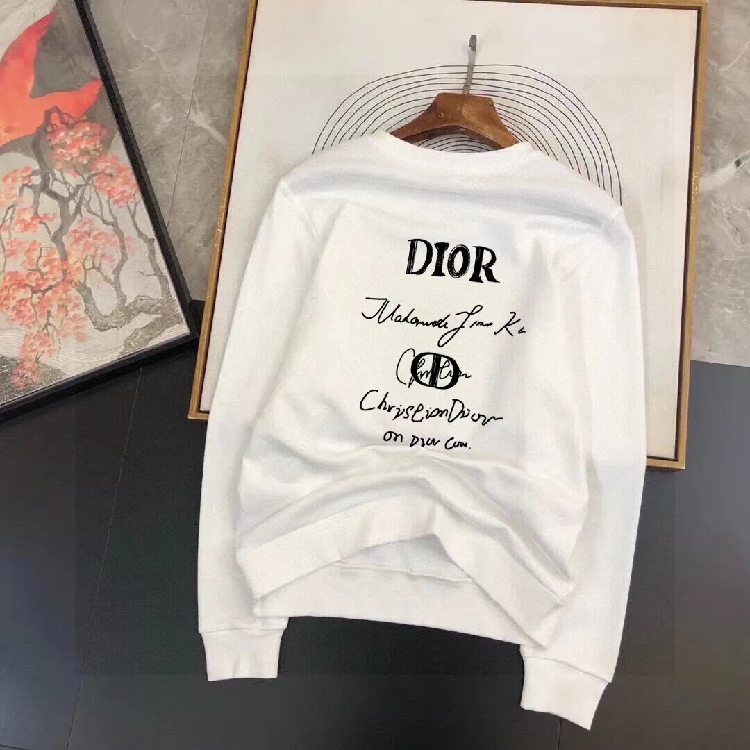🅿️380 [Dior Dior] (Fat Man Gospel) hot-selling suit is coming. Focus on the original version of the official website. 2025 new hot-selling sweatshirt suit. The original order is the best. 🇭🇰The meticulous work of top designers is dedicated to a fitting and perfect upper body effect. All-natural high-quality Roman cotton 100%, close-fitting comfort, noble and elegant! Original hardware embodies elegance and nobility! Counter size: M-5XL (maximum wear up to 220 pounds)