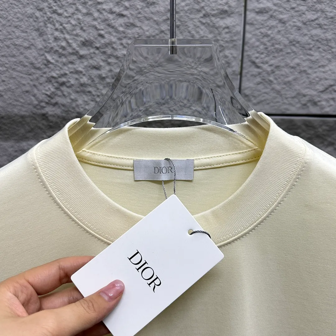 🅿️180 Dio Dio 2025 spring and summer new style Five-pointed star letter printing on the chest Short-sleeved T-shirt Customized double yarn plain cotton 300 fabric Same style for men and women Color: black white apricot Size: S (90-130 pounds) M (120-150 pounds) L (140-165 pounds) XL (160-180 pounds) XXL (180-210 pounds)