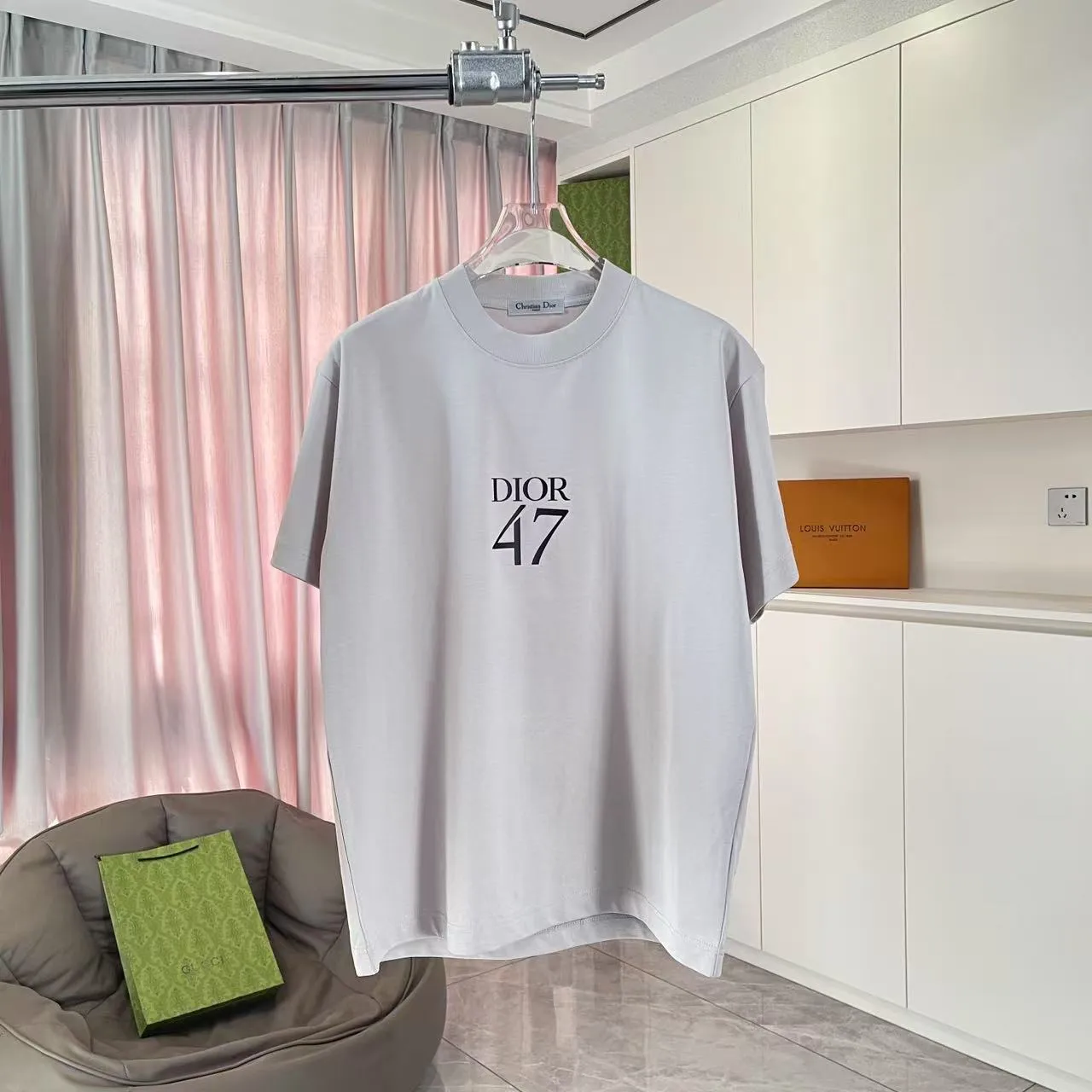🅿️170 Dio Dior 2025 summer new style Letter logo three-dimensional silicone printing Short-sleeved T-shirt Customized fabric 300g Same style for men and women Color: Black White Sky Blue Iron Gray Size: S M L XL XXL Five codes​