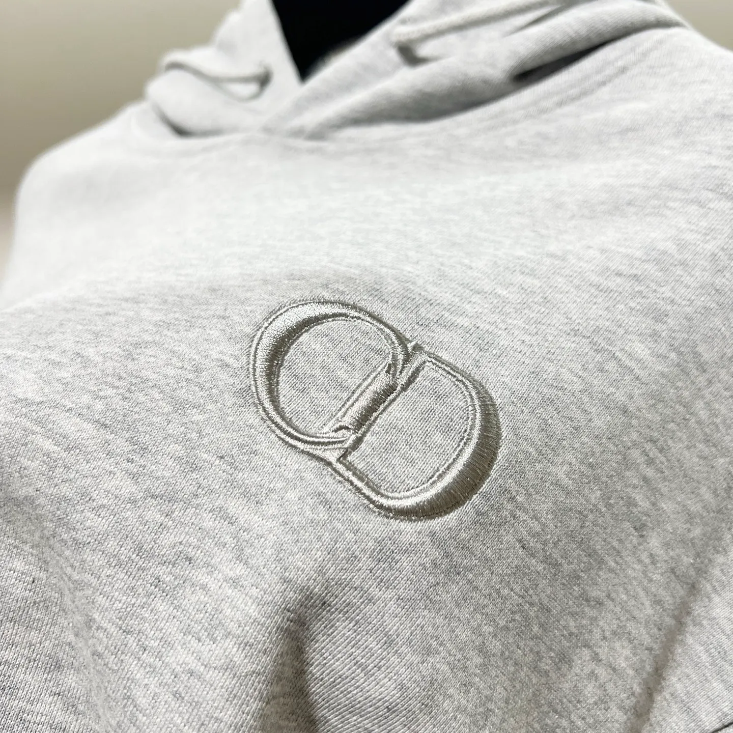 🅿️290 DIOR/Dior 420g pure cotton fabric hooded sweatshirt, classic and simple micro-label CD letter logo LOGO embroidery🪡 process, official synchronization, high version, high quality, fashionable personality, versatile trend, pure original quality, original fabric, tag, collar label, washed wheat, complete three standards, color: black, white, pink, gray, khaki. Size: XS-L