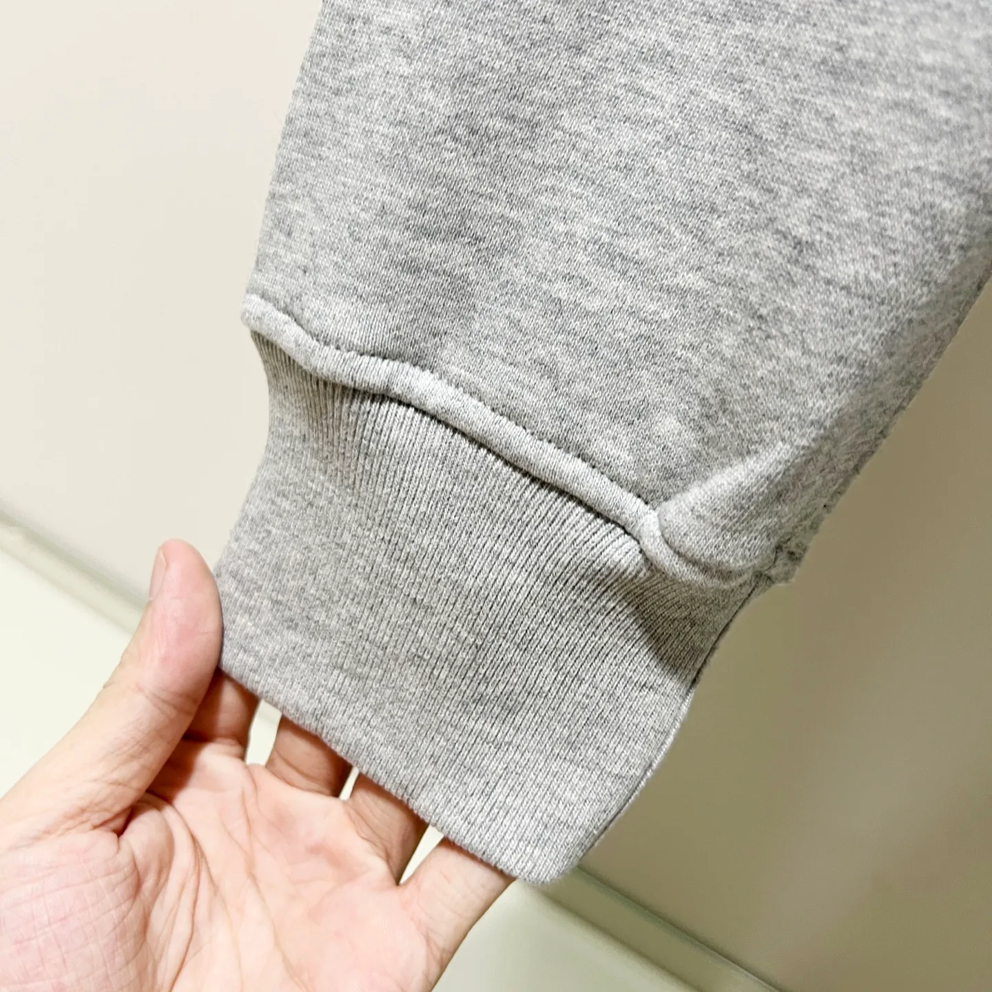🅿️290 DIOR/Dior 420g pure cotton fabric hooded sweatshirt, classic and simple micro-label CD letter logo LOGO embroidery🪡 process, official synchronization, high version, high quality, fashionable personality, versatile trend, pure original quality, original fabric, tag, collar label, washed wheat, complete three standards, color: black, white, pink, gray, khaki. Size: XS-L