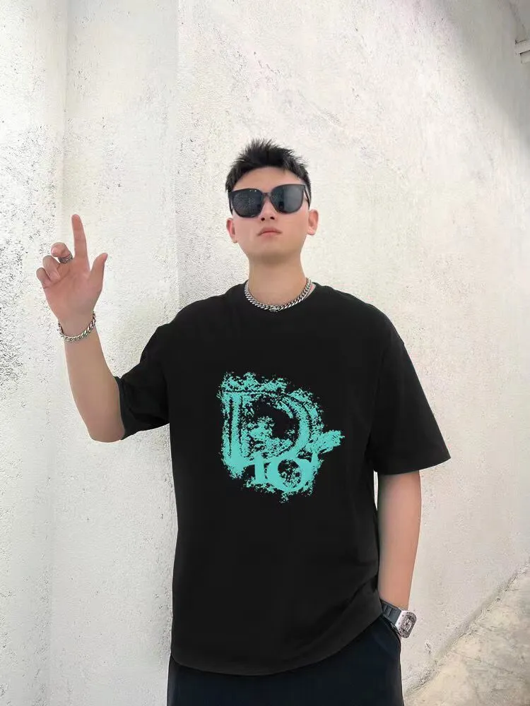 🅿️170 [DIOR Dior] 2025FW short-sleeved T-shirt LOGO printing High-end 26s double yarn 300g fabric Heavy fabric Customized frame ribbing in the same cylinder and dyeing Complete three standards Same style for men and women Color: Black White Size: S M L XL 2XL
