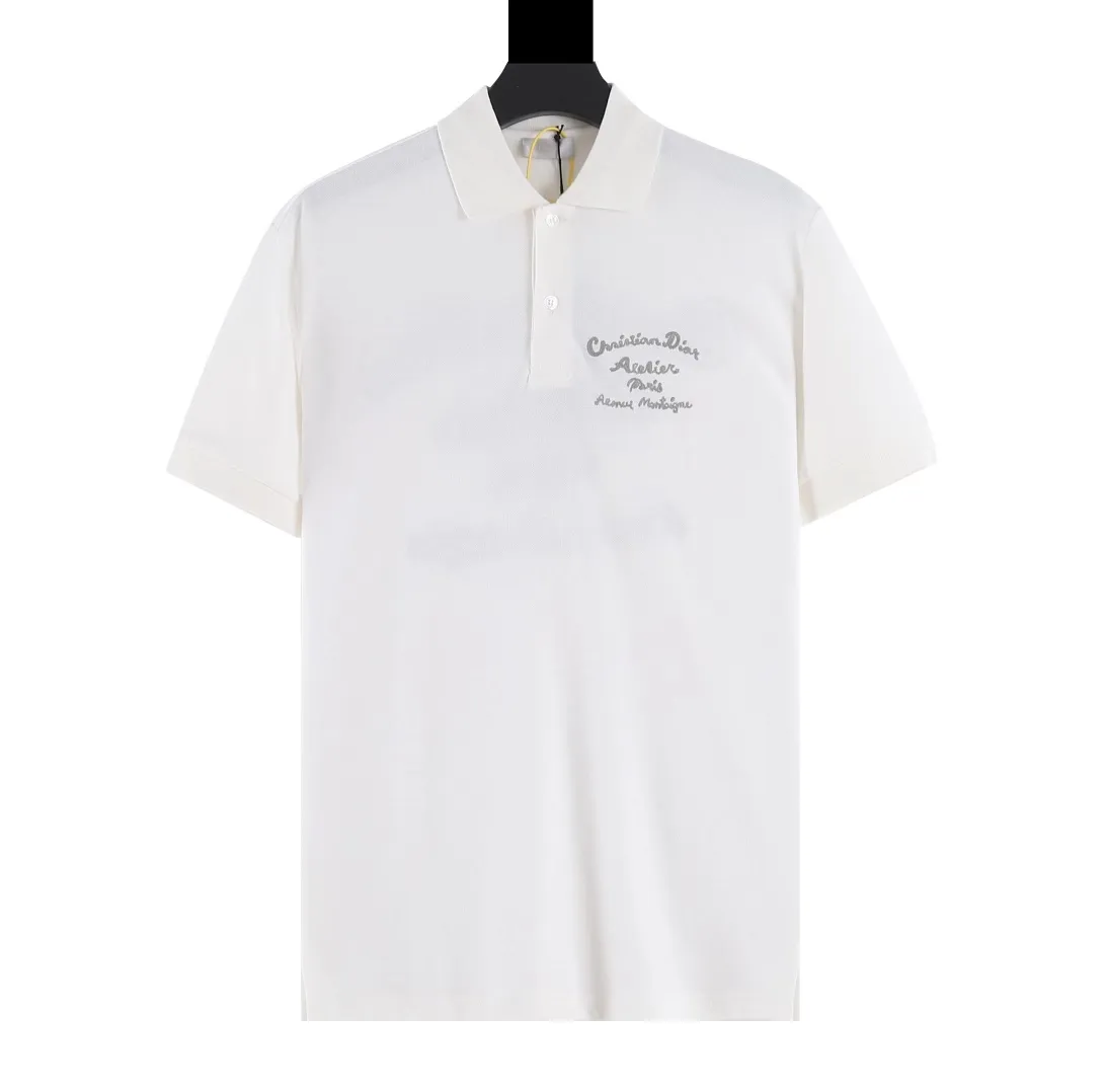 🅿️240 (with carrying case +5) Dio* Men Fall brand new model, polo that is a must-have at the counter! All are classic! The upper body is even more perfect! It is also the same style for men and women, so it can be used as a couple Ootd!  ⚠️The neckline and the ends of the cuffs are threaded. They are custom-made and dyed. There is no color difference at all. After multiple comparisons, I waited for more than half a month to order this thread! Full of high-end feel! The fabric is a customer-supplied thick-thread double-piqué large mesh mercerized cotton fabric. The texture is very delicate. It is light, breathable and very soft. It has perfect upper body comfort. 💯No matter from any aspect, it is easy to wear! The zp fabric is made of high-weight pique cotton. The upper body of the material is crisp and stylish. It is not the kind of soft couch without shape! The wiring is even and there are no wrinkles! We have high-temperature color fixation for both colors. The dyes used are also reactive environmentally friendly dyes that have undergone special treatment!  More than 1 meter and a half of fabric was used to embroider the front and rear door widths and pattern making! It has been modified almost 6 times. Large products are directly embroidered with Tajima machines imported from Japan. The number of stitches reaches about 10W needles! The buttons are also pure natural deep sea white butterfly real shell buttons! The letters on the buttons were repeatedly adjusted by laser engraving before they reached their current level of precision! Same style for men and women Size: XS S M L